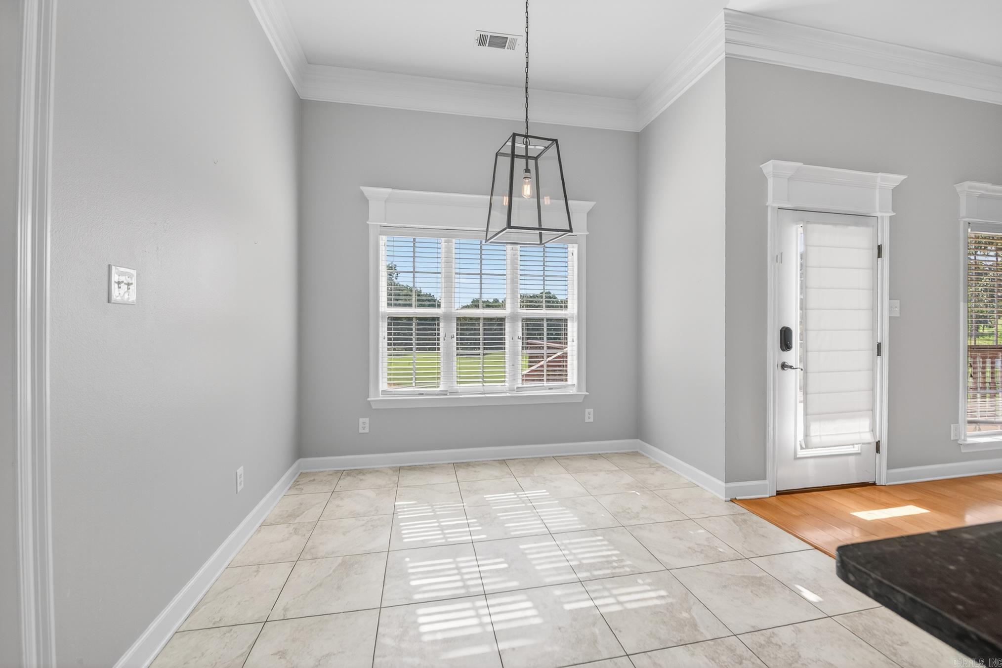 SOUTHERN HILLS @ CYPRESS CREEK - Residential