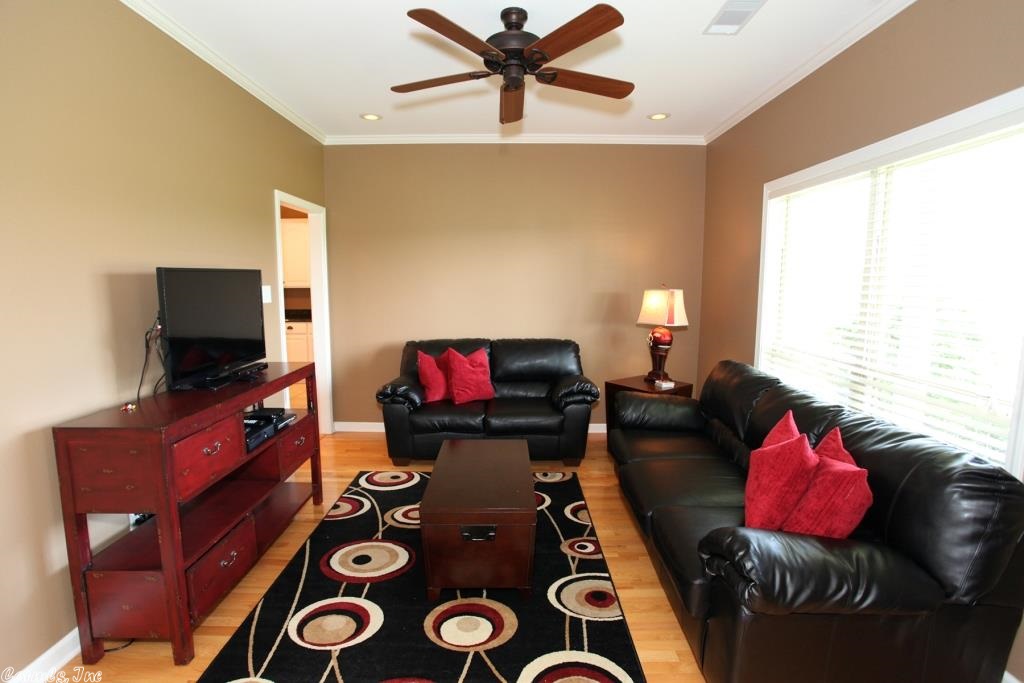 Lynnwood Acres - Residential