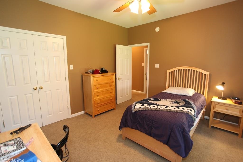 Lynnwood Acres - Residential
