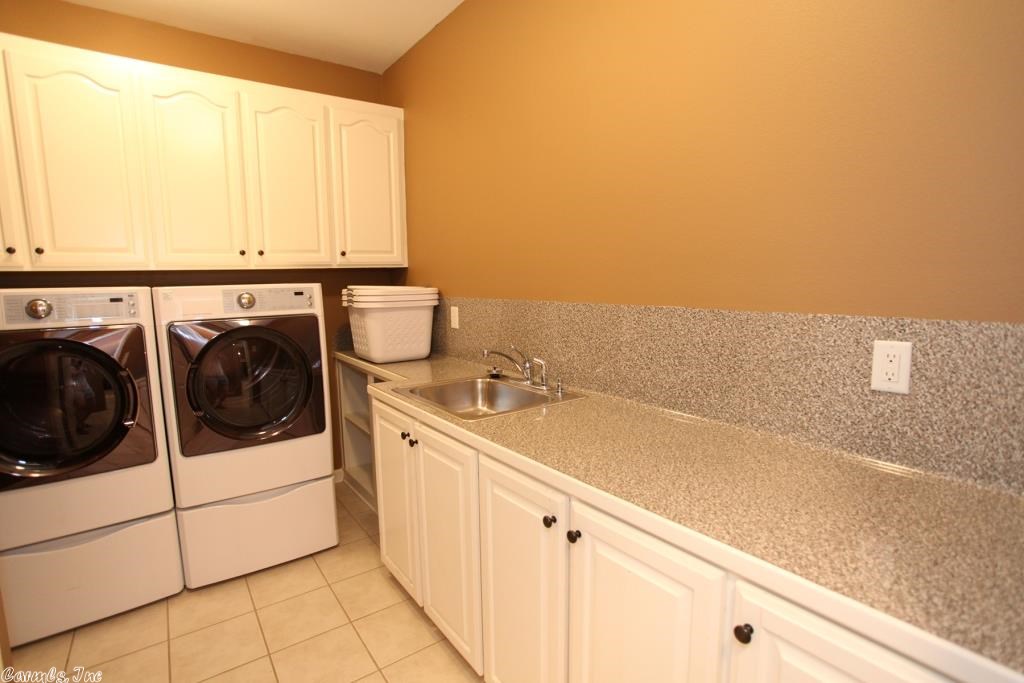 Lynnwood Acres - Residential