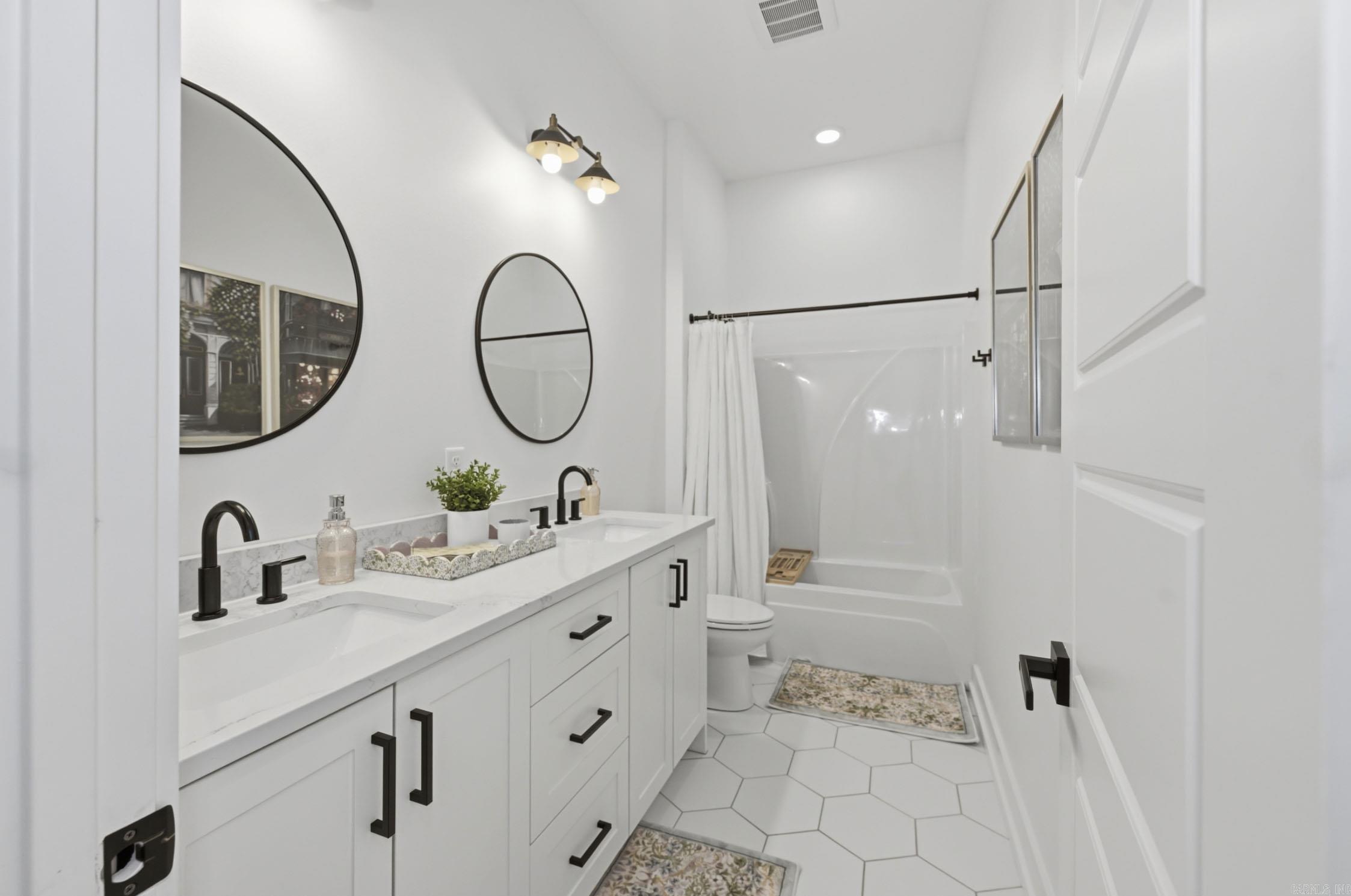 SUNGATE SUBDIVISION - Residential