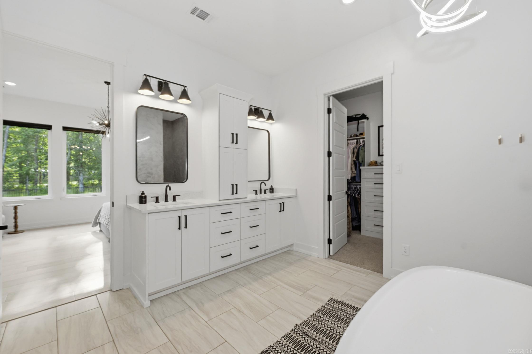 SUNGATE SUBDIVISION - Residential