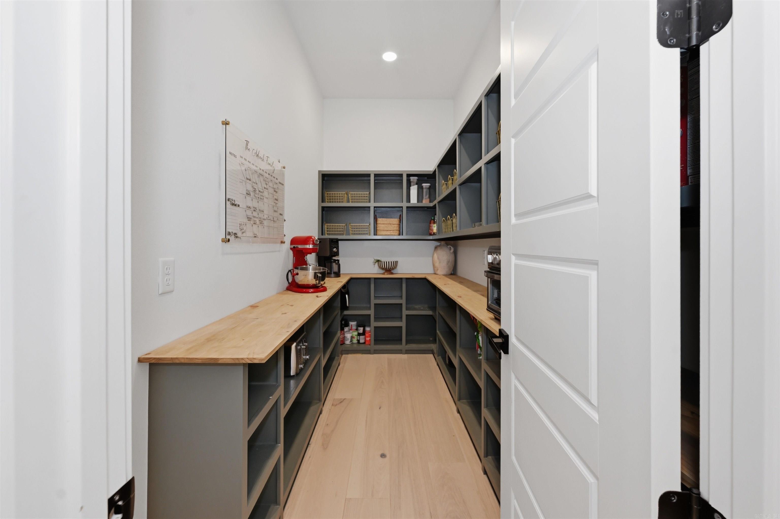 SUNGATE SUBDIVISION - Residential