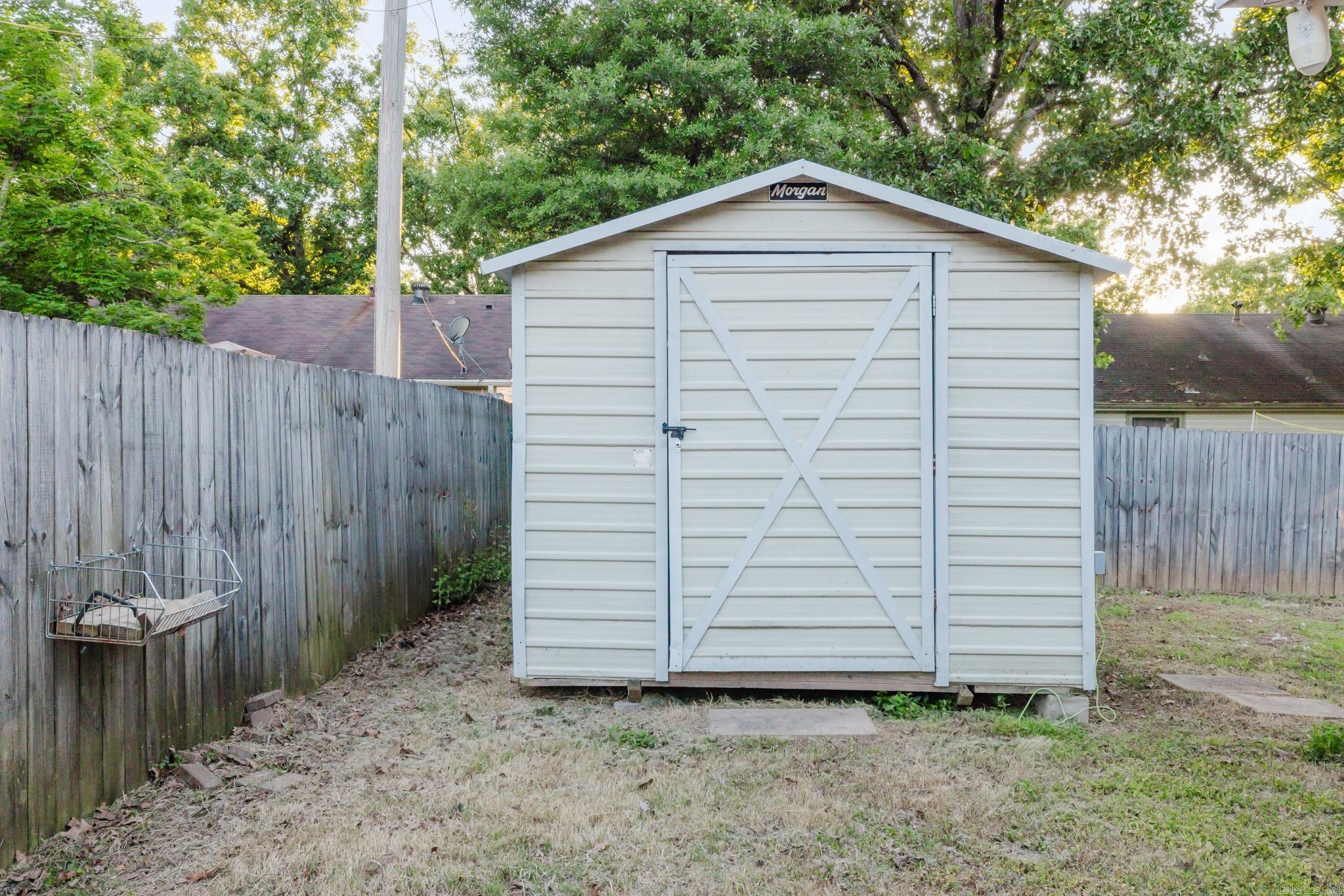 BRIAR PATCH - Residential