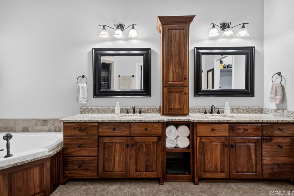 SPRINGWATER - Residential