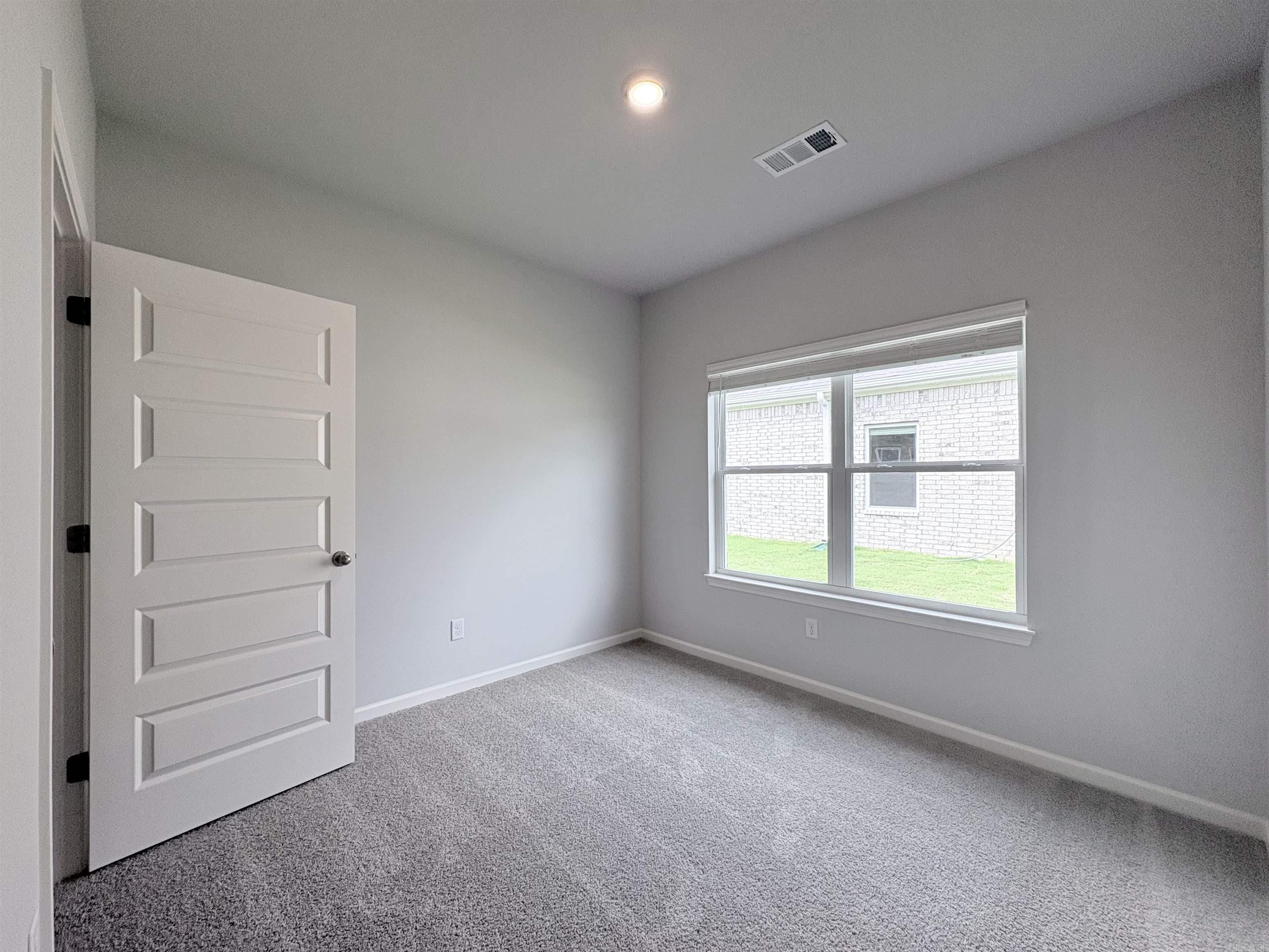 EDGEMONT - Residential