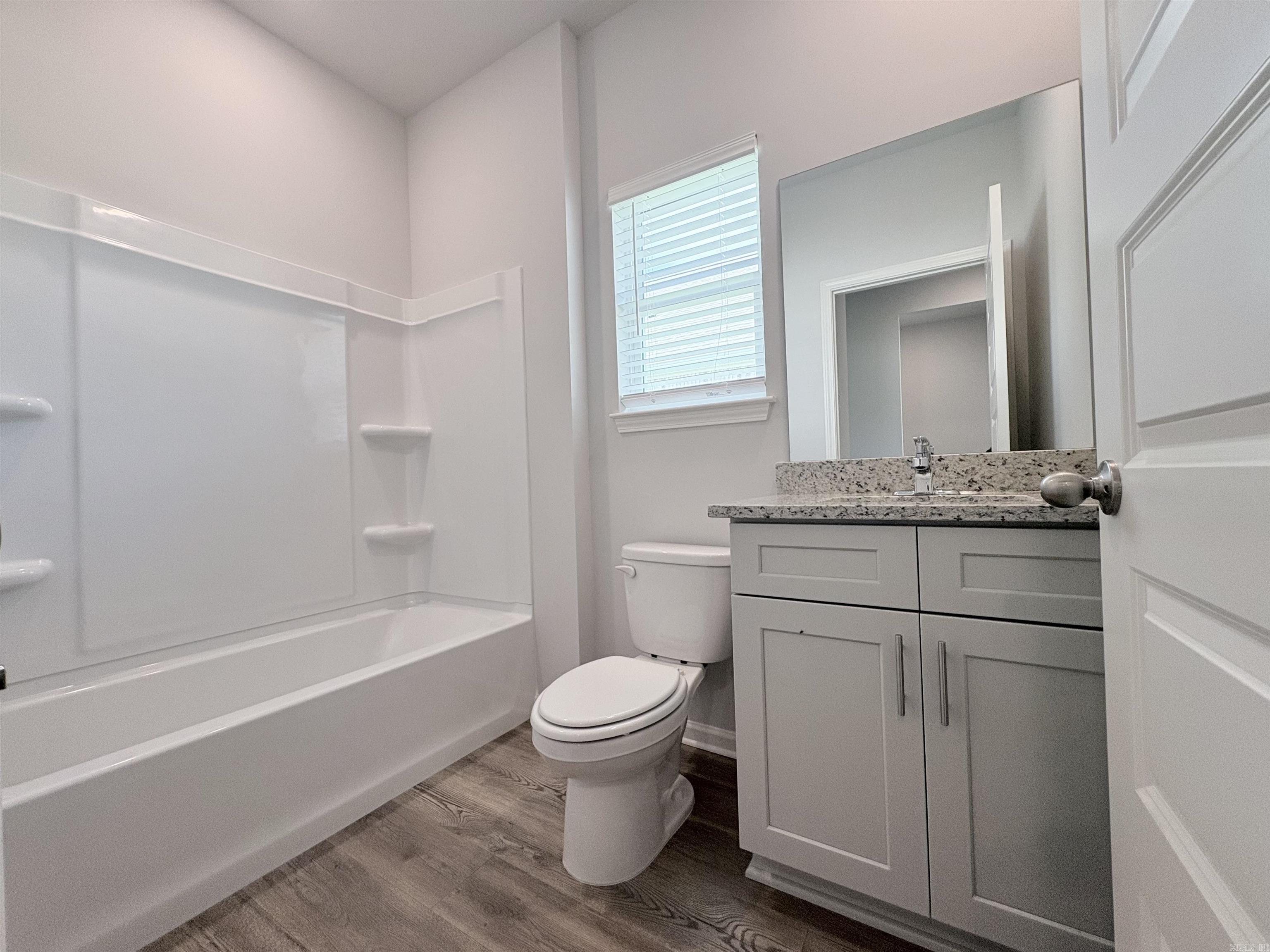 EDGEMONT - Residential