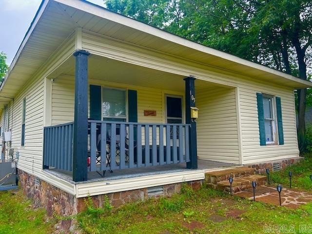Welcome to the market this charming 2 bedroom 1 bath home in beautiful Heber Springs Arkansas. Just a short walk to Spring Park and minutes from the stunning Greers Ferry Lake and Little Red River. This home offers both convenience and character. This home was built in 1896. It is custom built. They did things a little different back then. The floor slants in the kitchen. Seller found out it was built that way. Very cool home.   Whether you're looking for a full time residence, weekend retreat, or investment opportunity, this gem is ready for your personal touch. New roof was added in 2024 along with kitchen, bathroom updates and more. Don't miss out get your showing scheduled today.