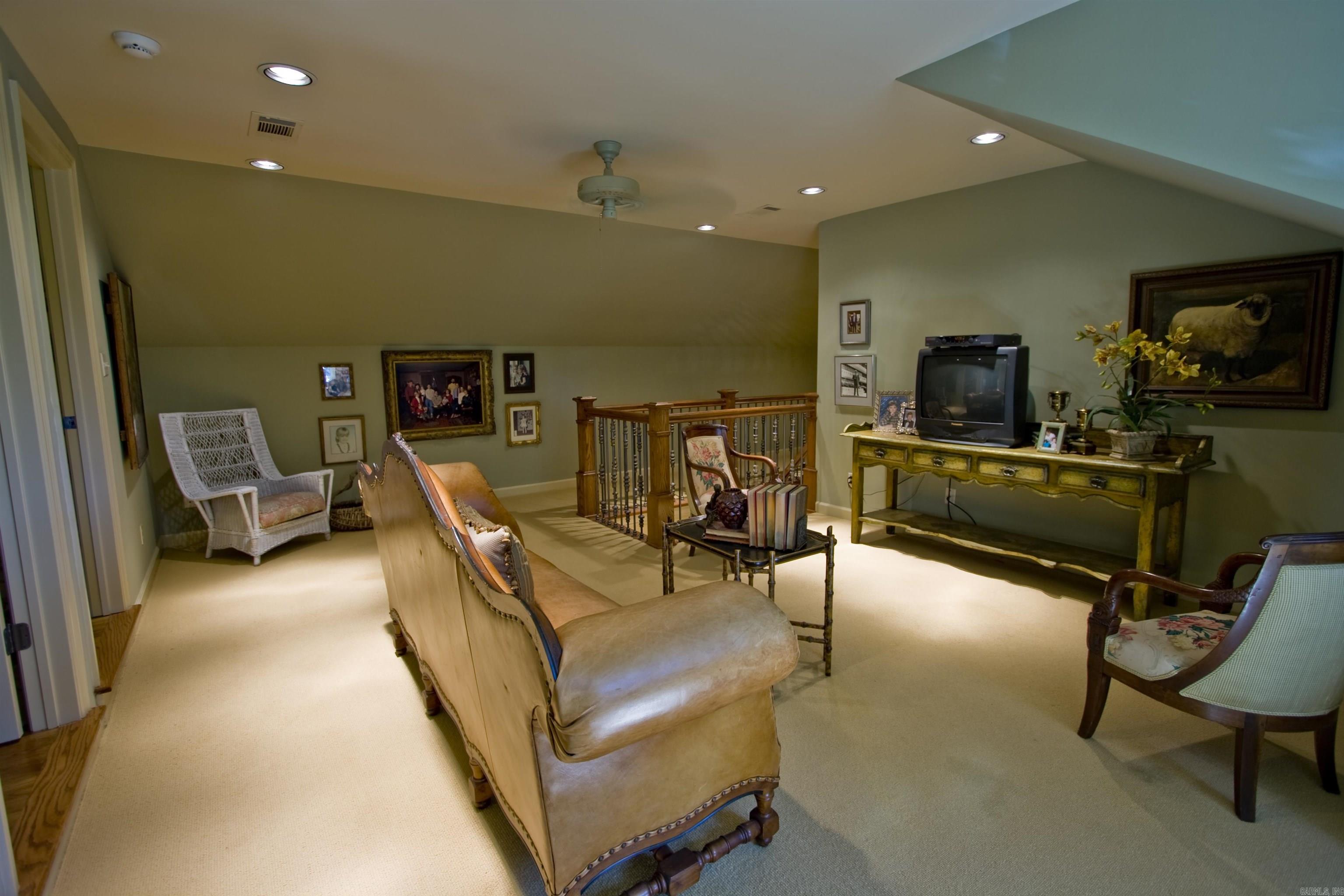 FOREST HEIGHTS PLACE - Residential