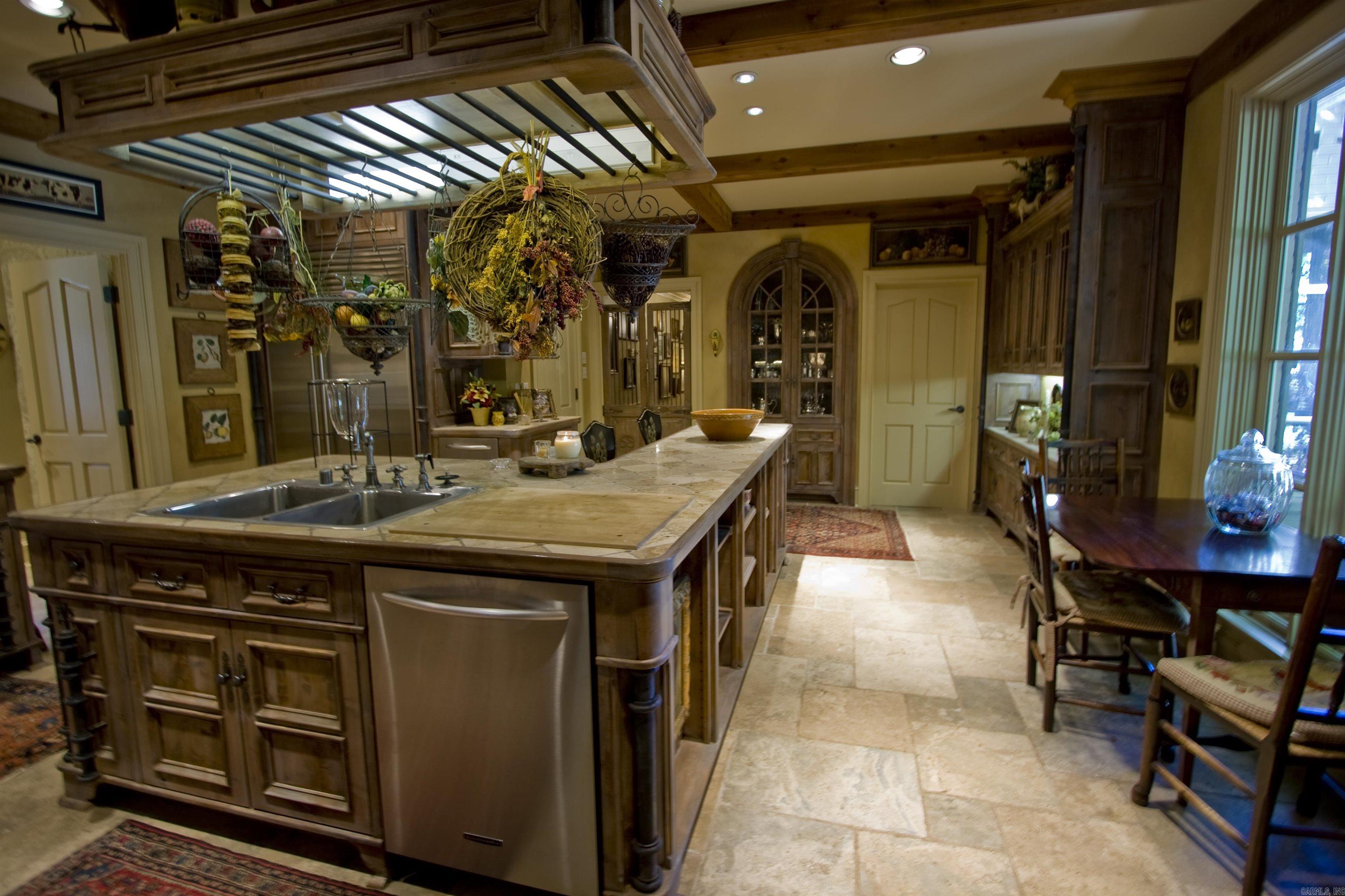 FOREST HEIGHTS PLACE - Residential