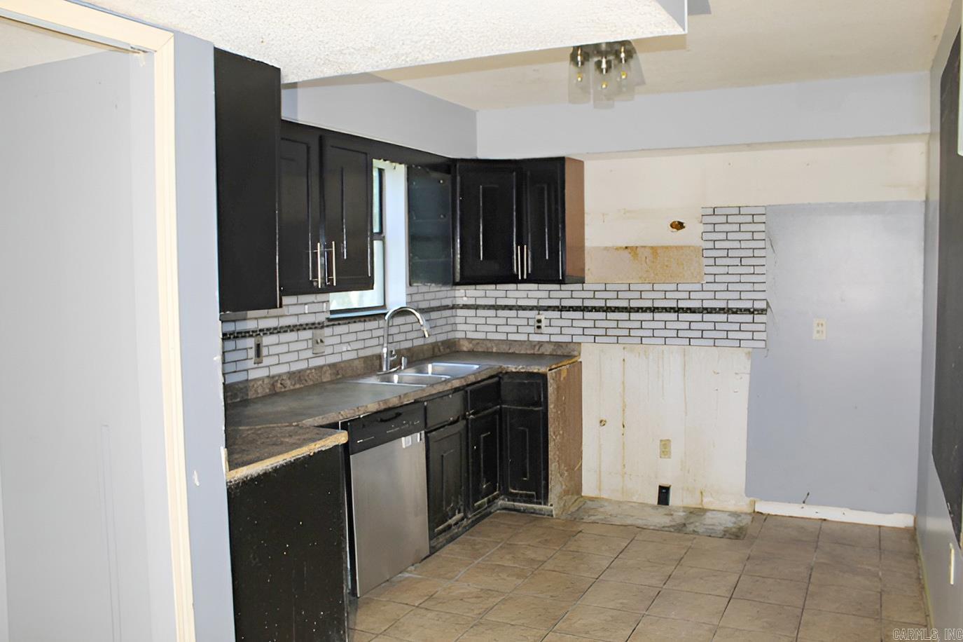 PERRY PLACE - Residential