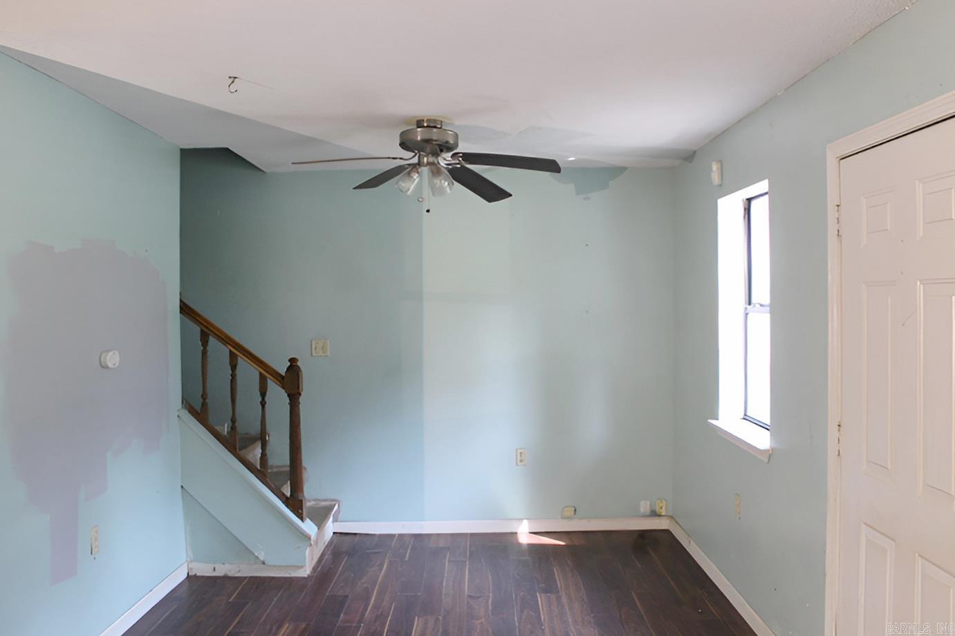 PERRY PLACE - Residential