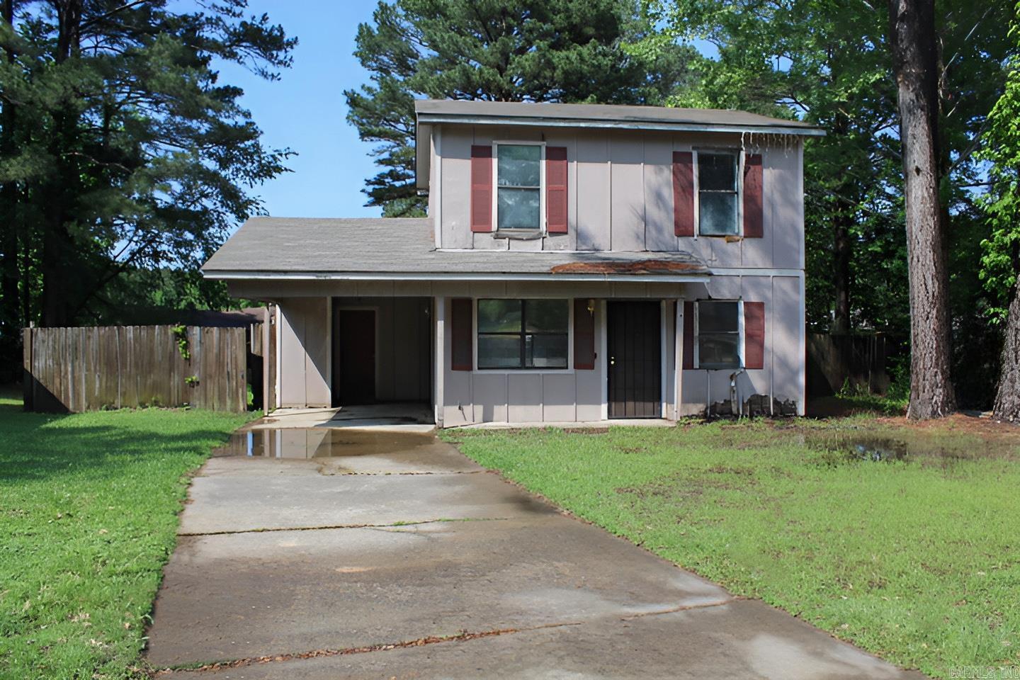 No Disclosure. To be sold AS IS.  Lots of potential on this nice 2 story home in quiet cul-de sac.   Needs some updating and repairs but is priced accordingly. All offers are to be sumitted by buyer agent only at www.propoffers.com. All offers on ARA forms with EM addenda. Minimum EM is 1% of purchase price or $1,000.00  Pre-approval required on finance offer, POF on cash offers( no online statement or iphone copy-must be scanable)  Agents see confidential remarks for other info and submitting offer online