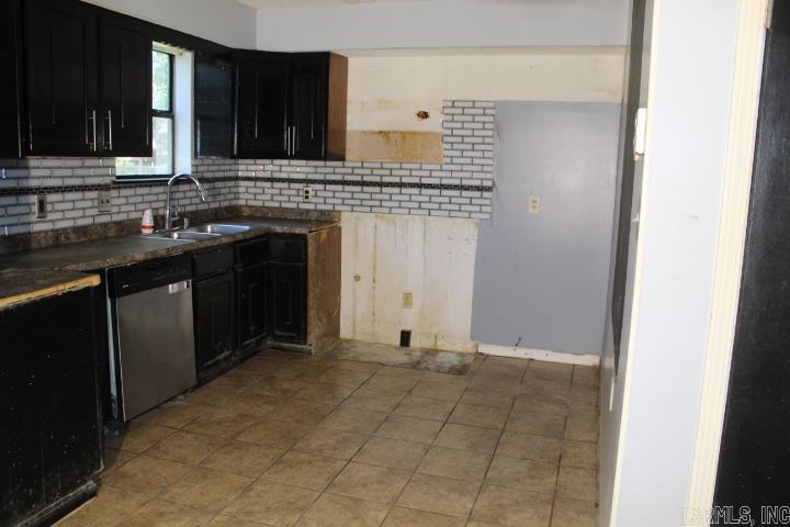 PERRY PLACE - Residential