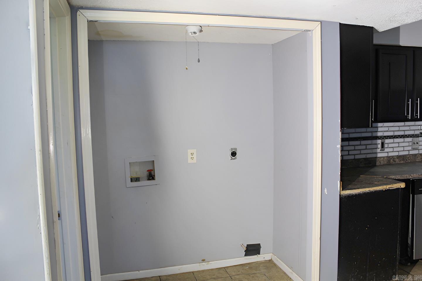 PERRY PLACE - Residential