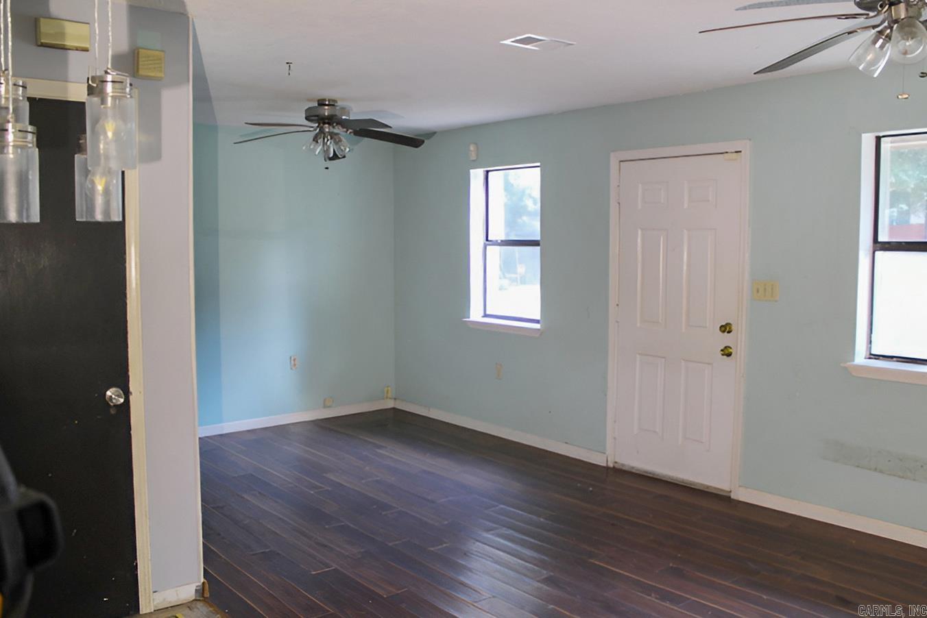 PERRY PLACE - Residential