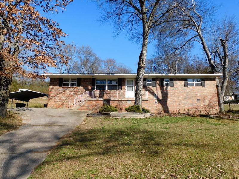 One level brick traditional style home situated on a spacious lot and conveniently located within the city of Hot Springs. Home features 4 bedrooms, 2 full bathrooms, central heat, central cool, porch, patio and detached 2 car carport. HUD Case #031-490096, FHA Financing: IE (Insured Escrow), Property is sold in as-is condition, no warranties, guarantees or representations.