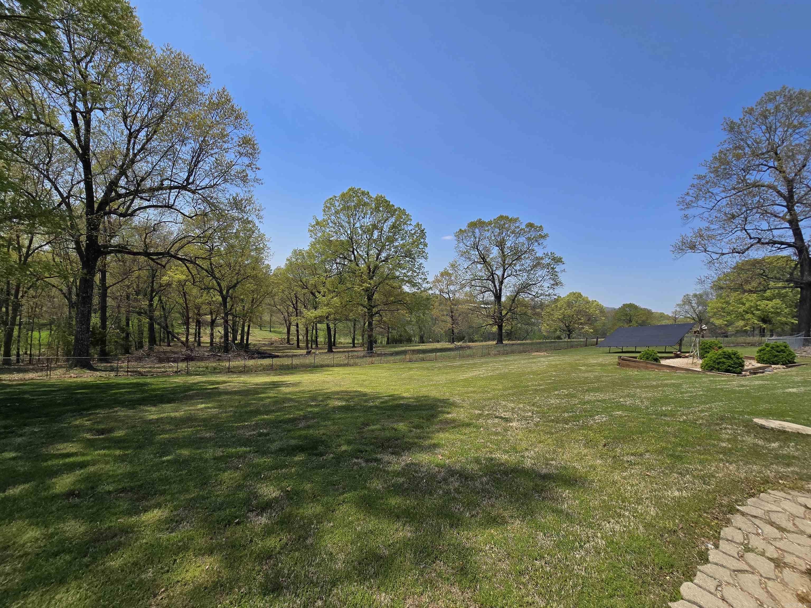 PEBBLE CREEK - Residential