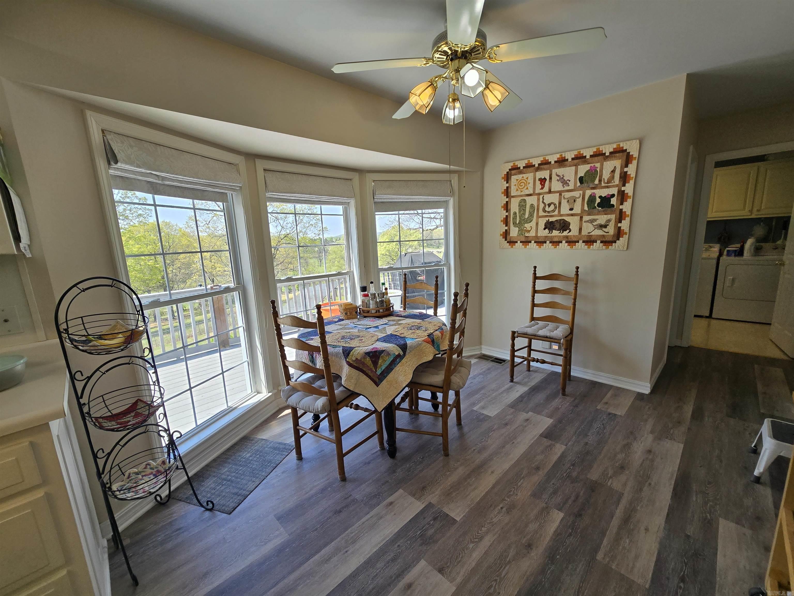 PEBBLE CREEK - Residential