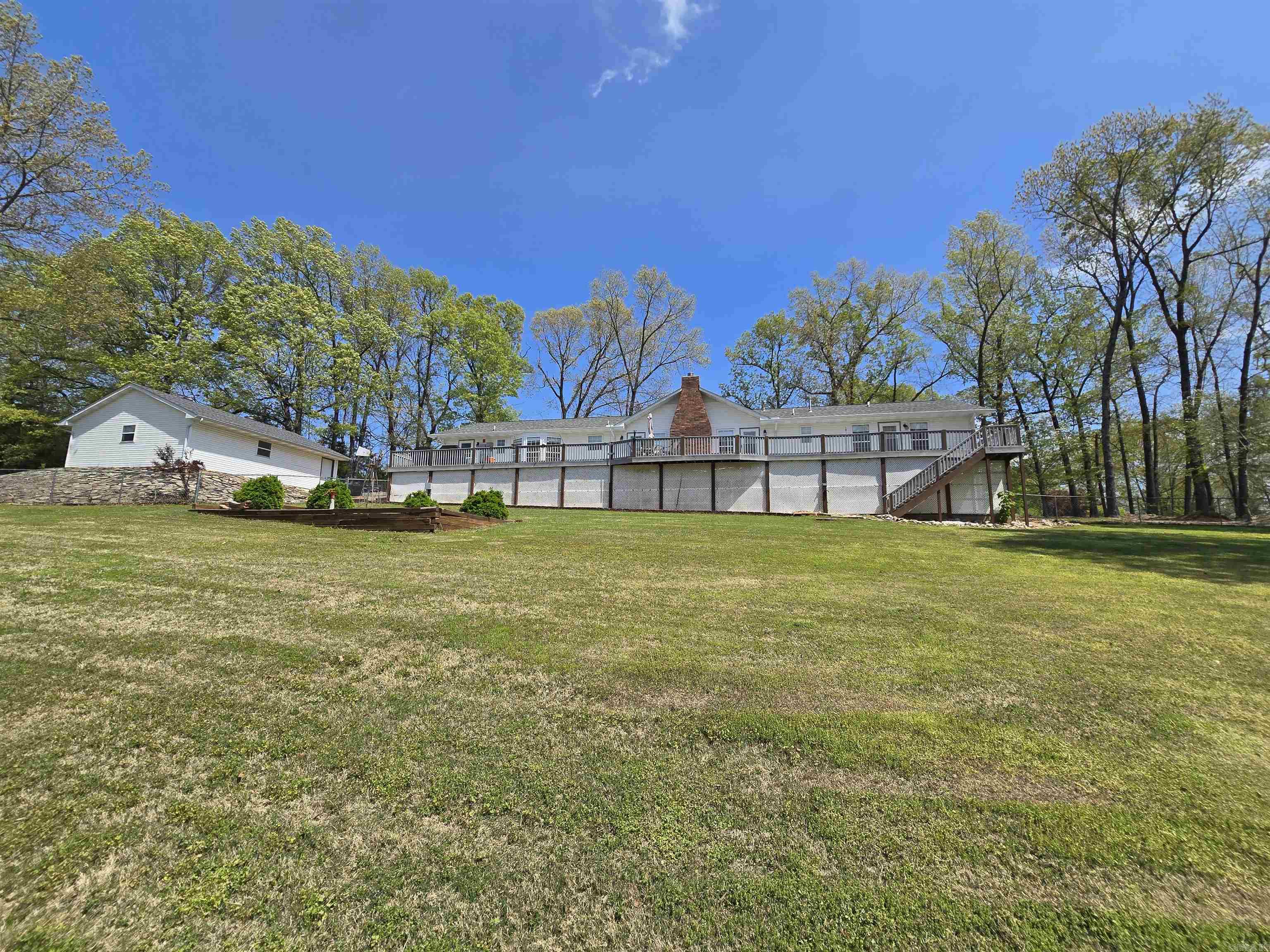 PEBBLE CREEK - Residential