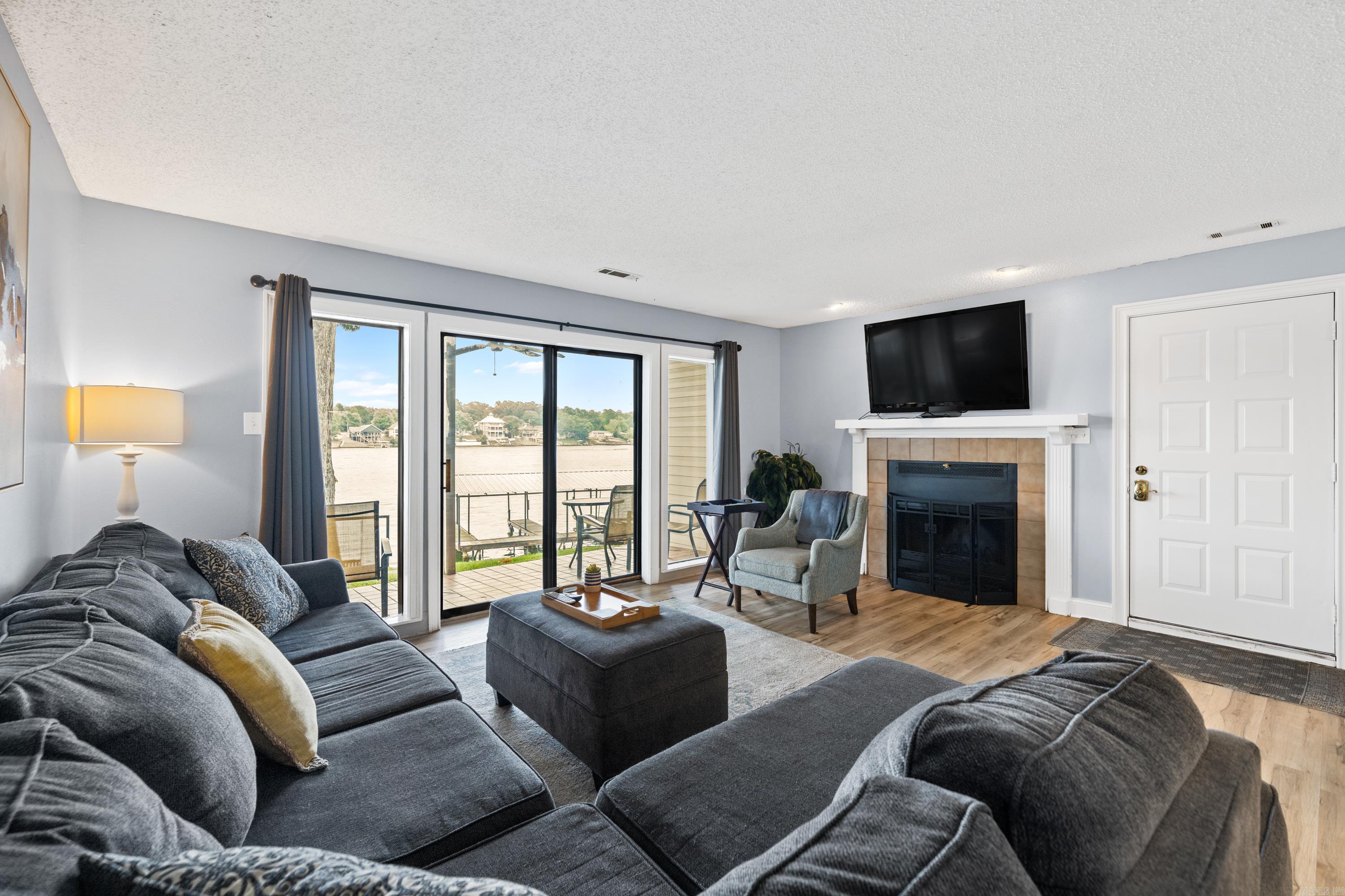 CHESSWOOD HPR - Residential