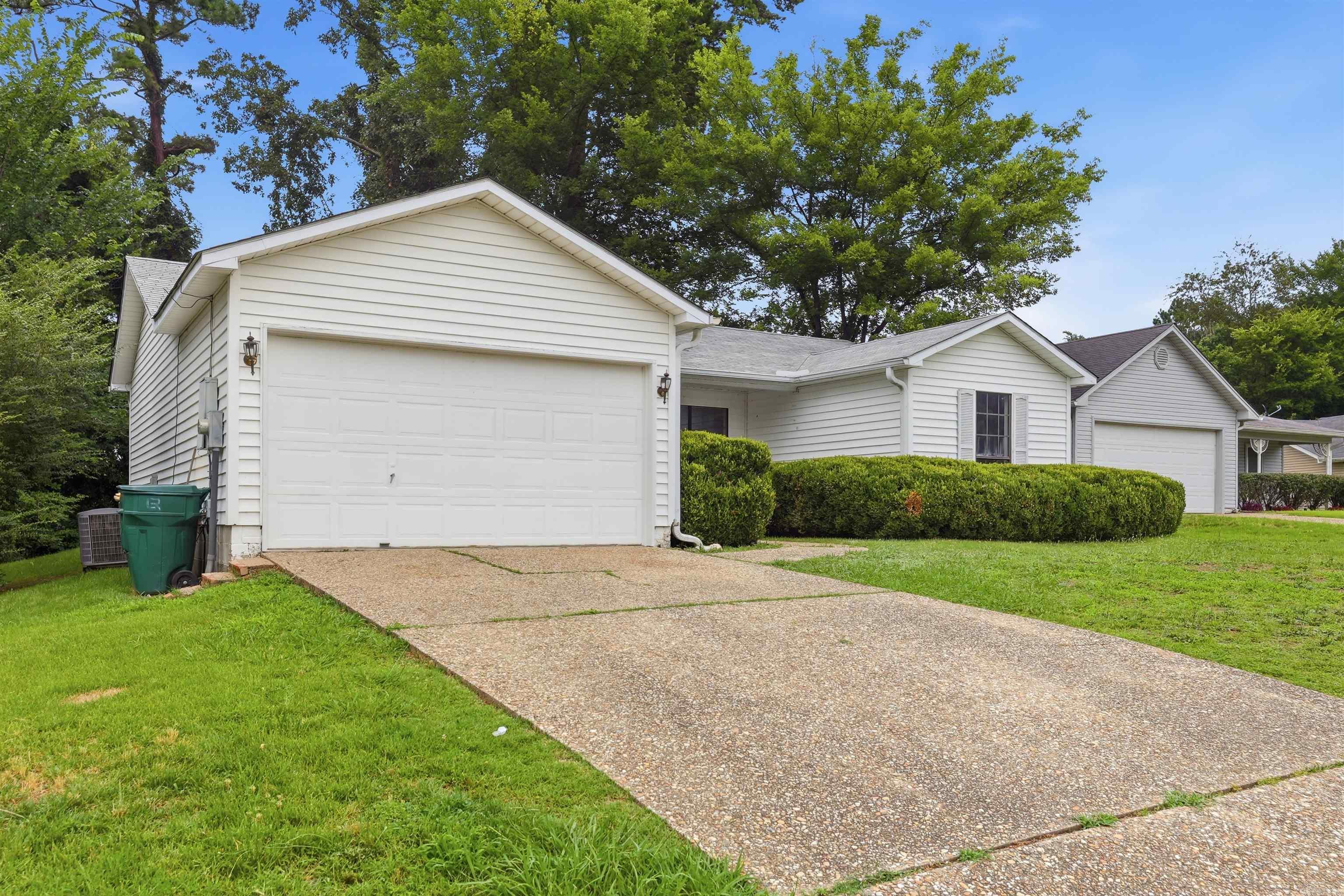 OTTER CREEK COMMUNITY - Residential