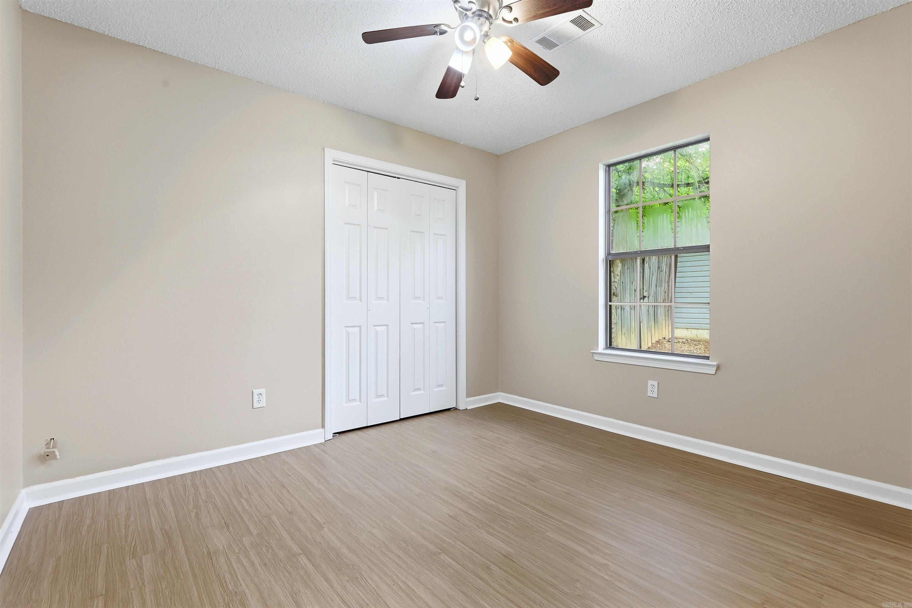 OTTER CREEK COMMUNITY - Residential