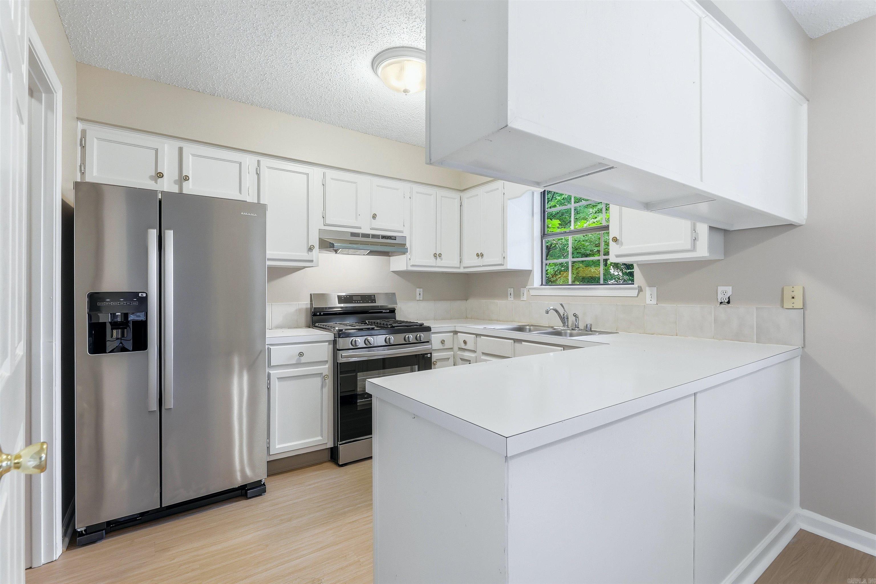 OTTER CREEK COMMUNITY - Residential