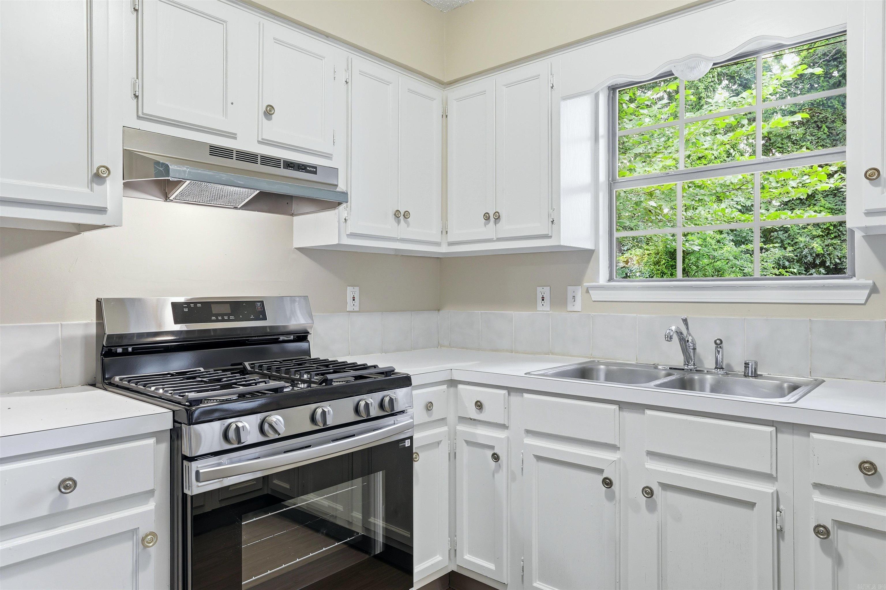 OTTER CREEK COMMUNITY - Residential