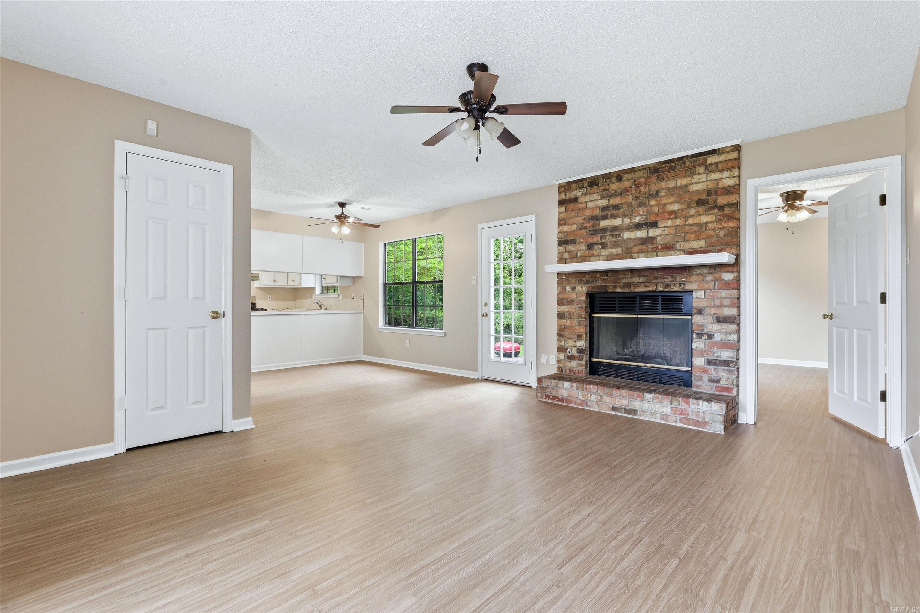 OTTER CREEK COMMUNITY - Residential