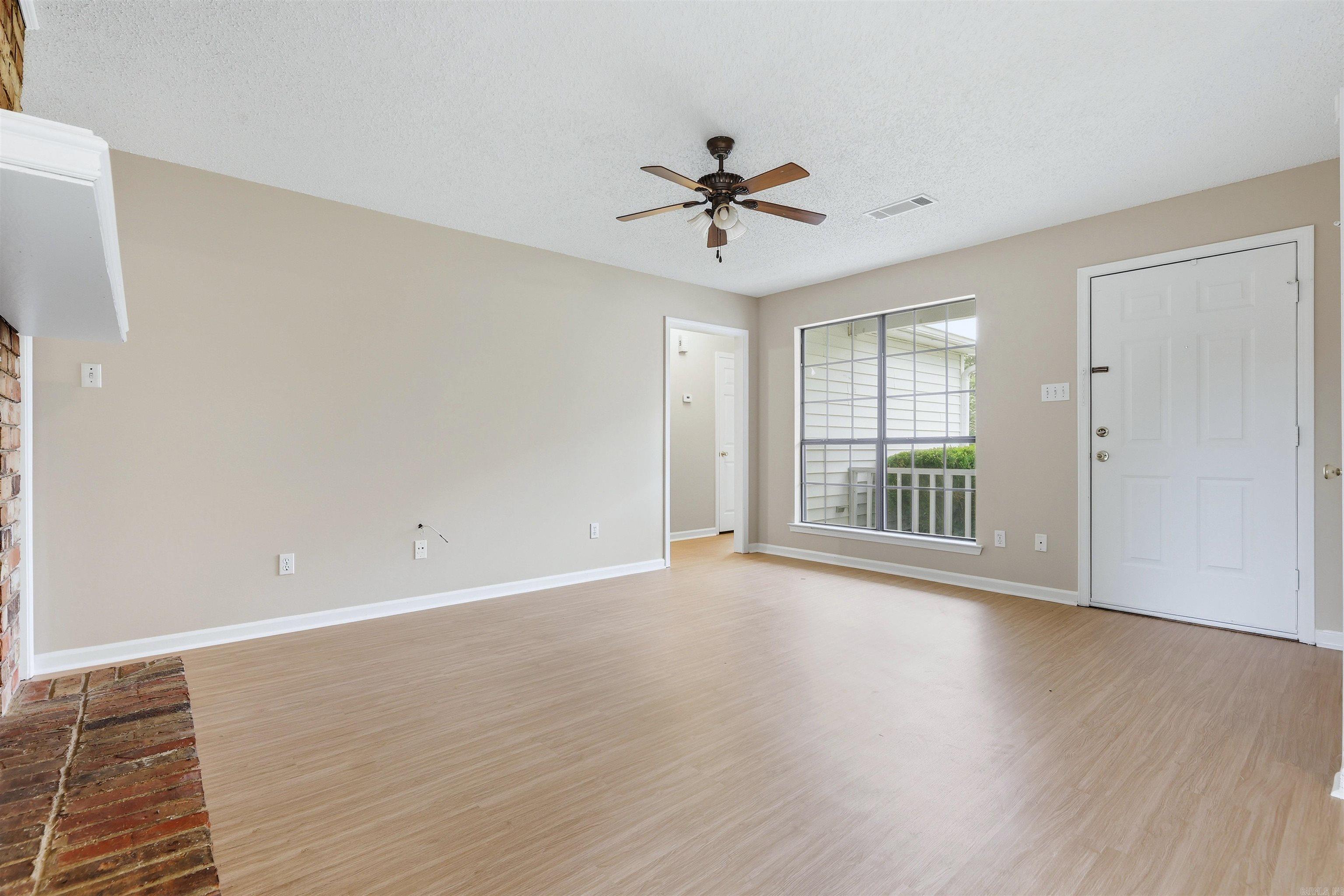 OTTER CREEK COMMUNITY - Residential