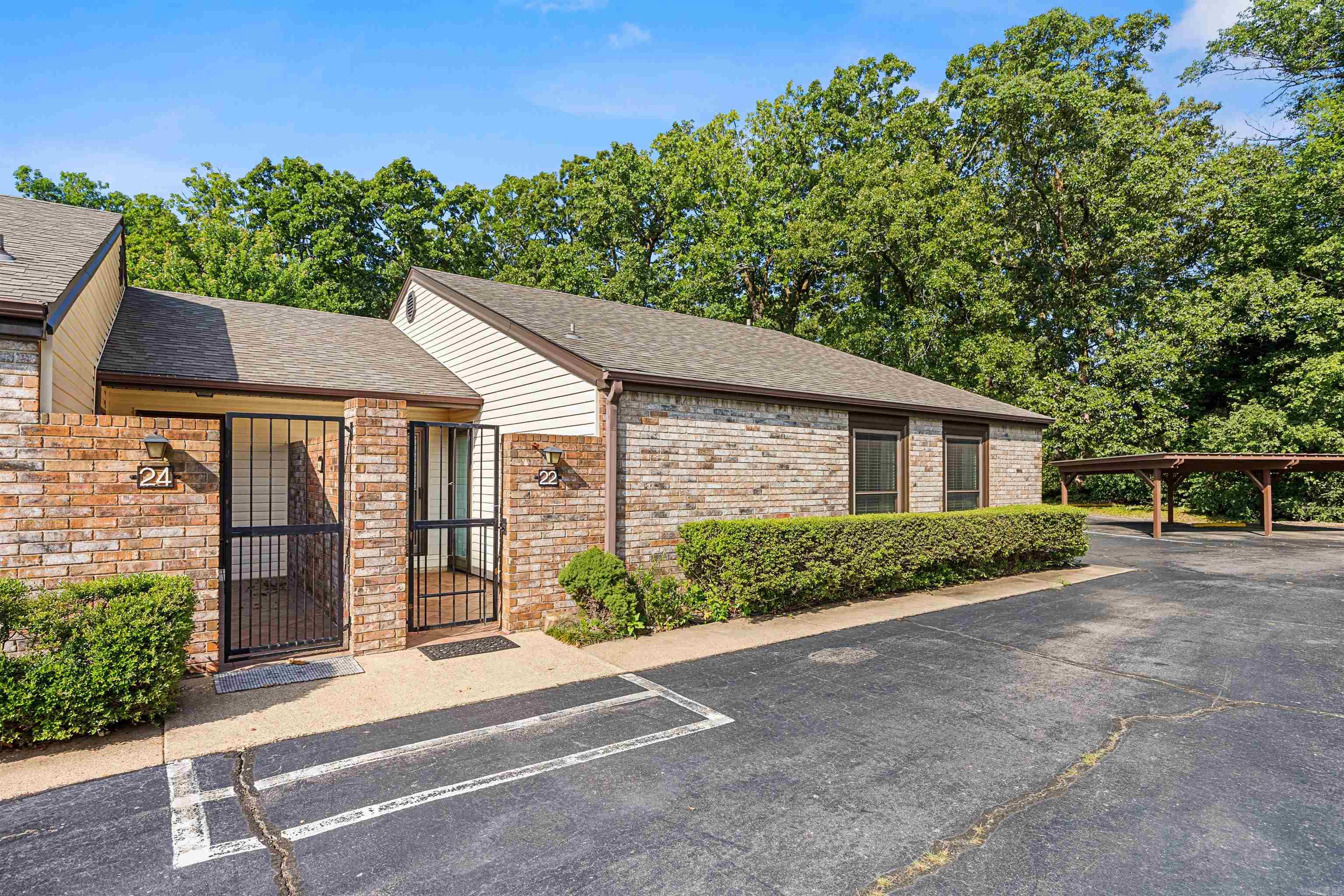 HUNTLEIGH WOODS HPR - Residential