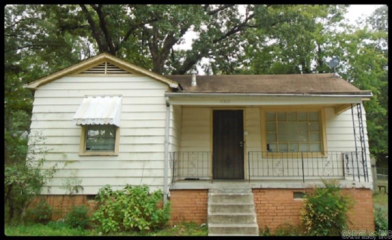 This soon available two bedroom, one bath home is close to 36th Street and Colonel Glen which means close to shopping and schools. Don't miss the opportunity to rent this cozy home so please call our Office and be placed on our call list so we can contact you as soon as it becomes available for viewing. Tenant will pay gas, water and electric and be responsible for yard work. Sorry, owner is not allowing pets. Owner may accept Section 8 vouchers. This is a non-smoking home.
