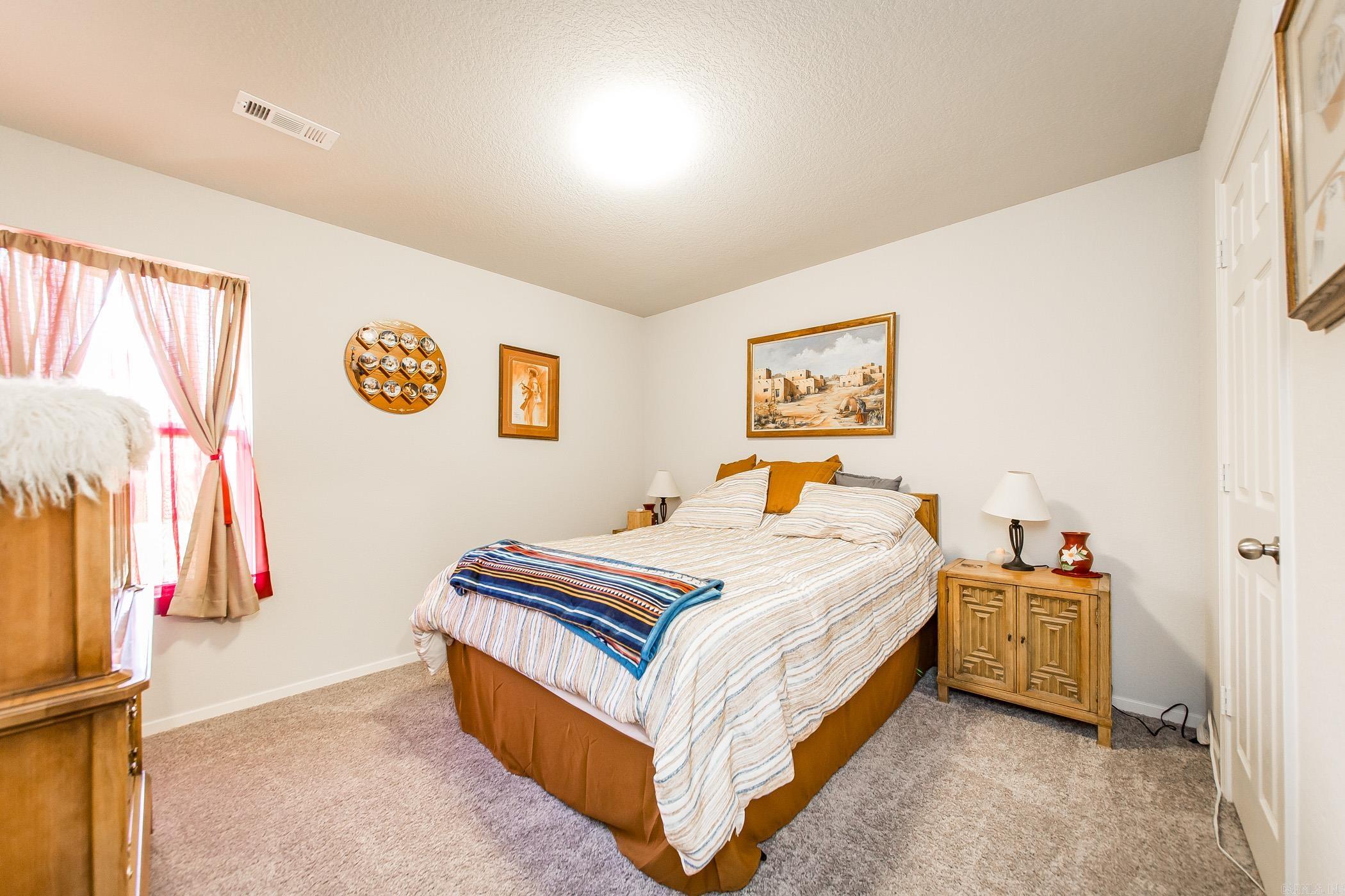 OAKLAND GROVE ESTATES - Residential