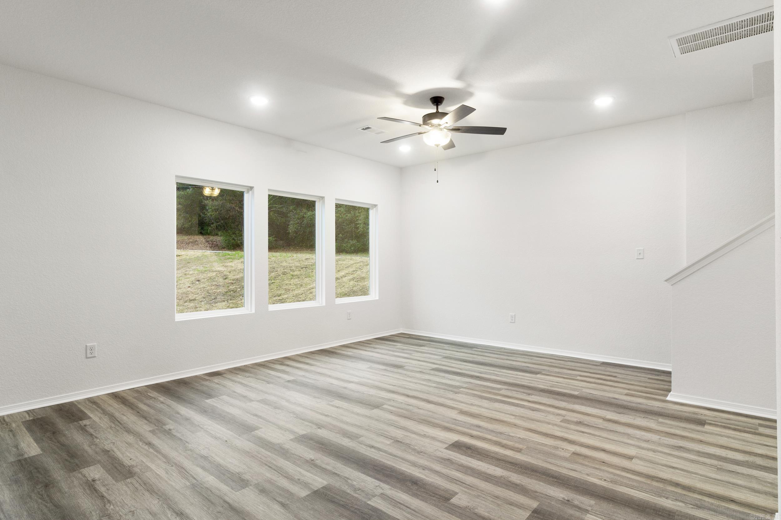 BELL VALLEY - Residential