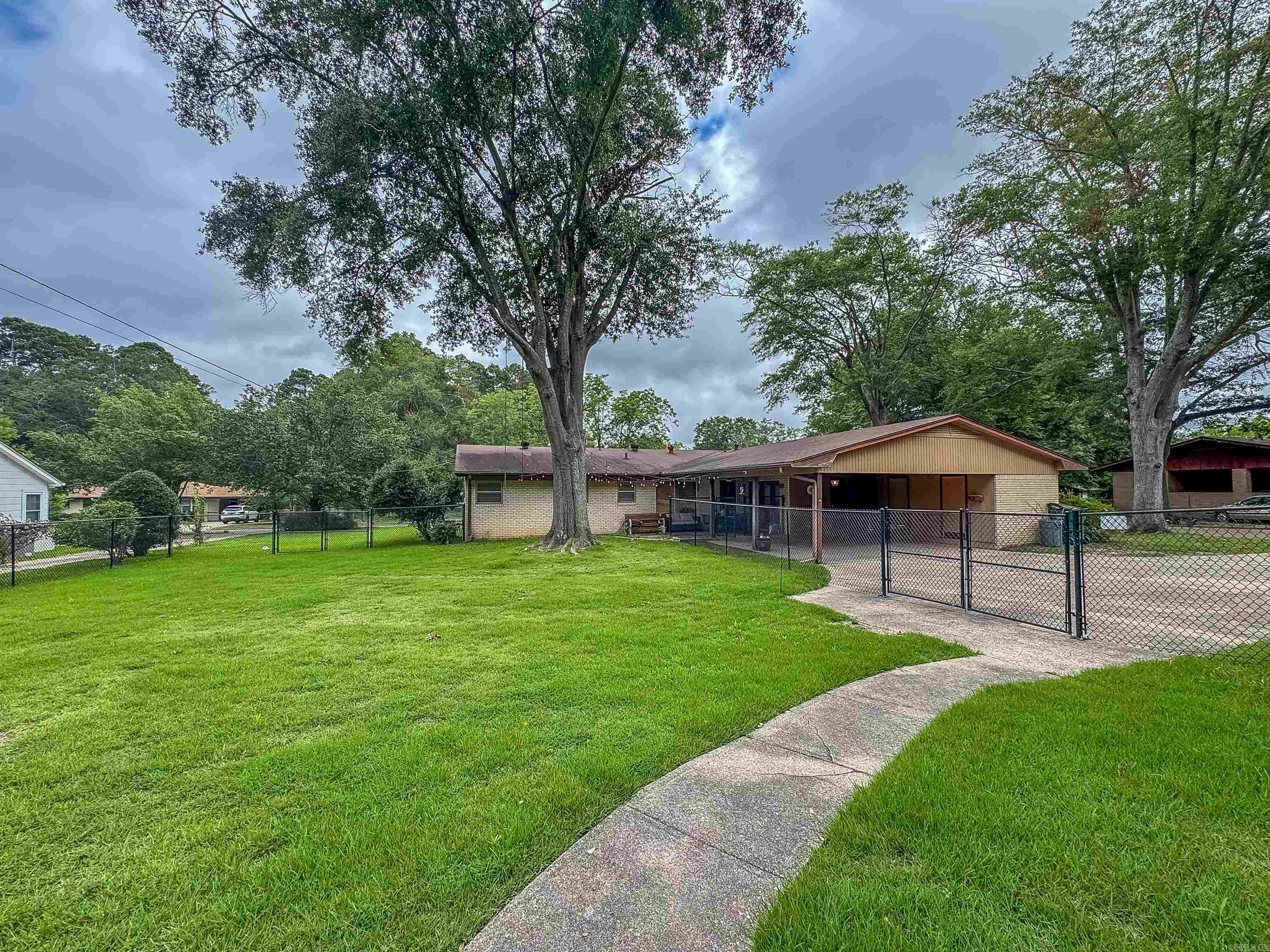 YARBROUGH  #2 - Residential