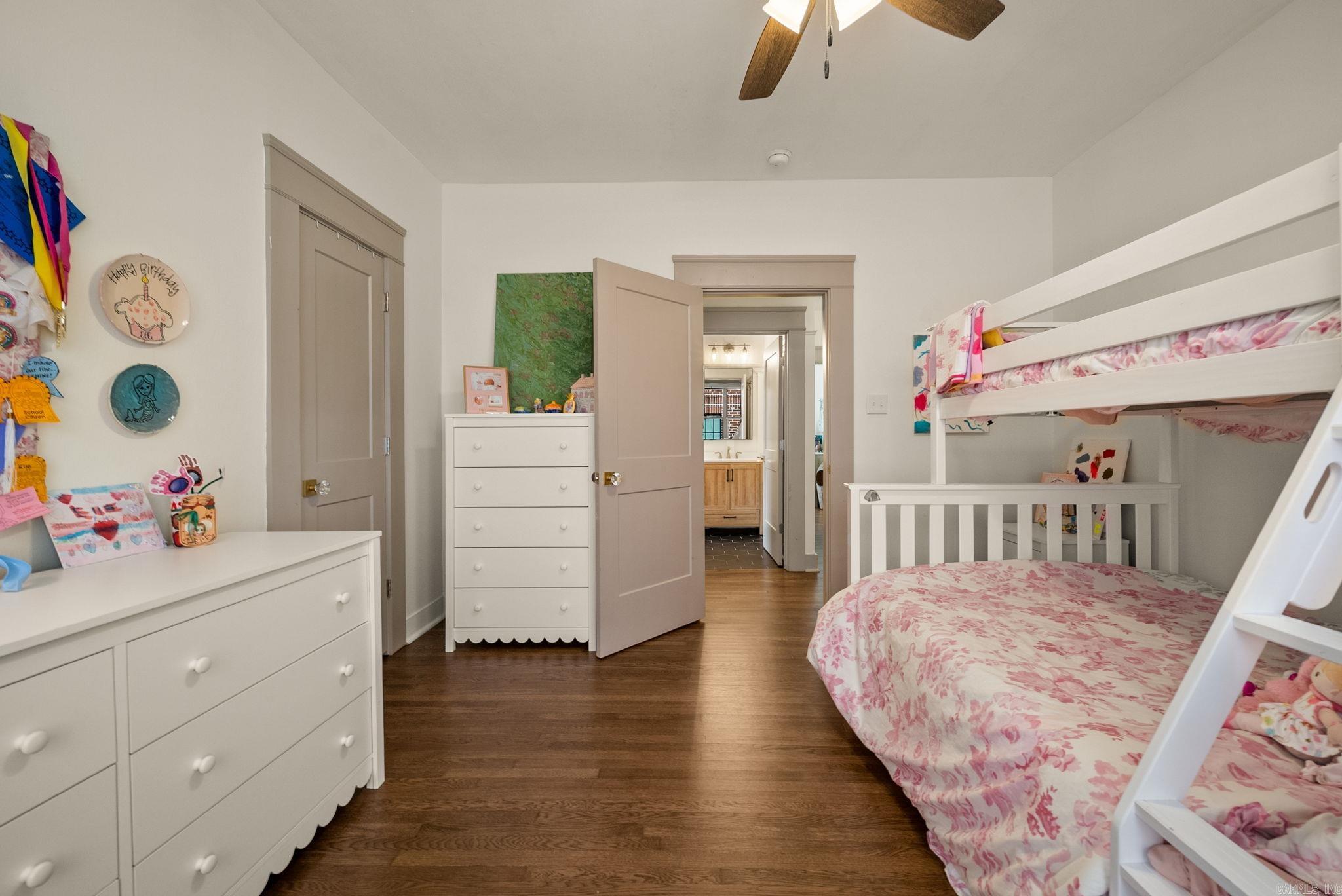 MOUNTAIN PARK - Residential