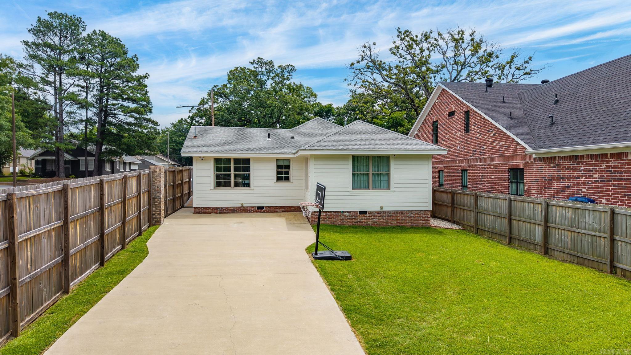 MOUNTAIN PARK - Residential