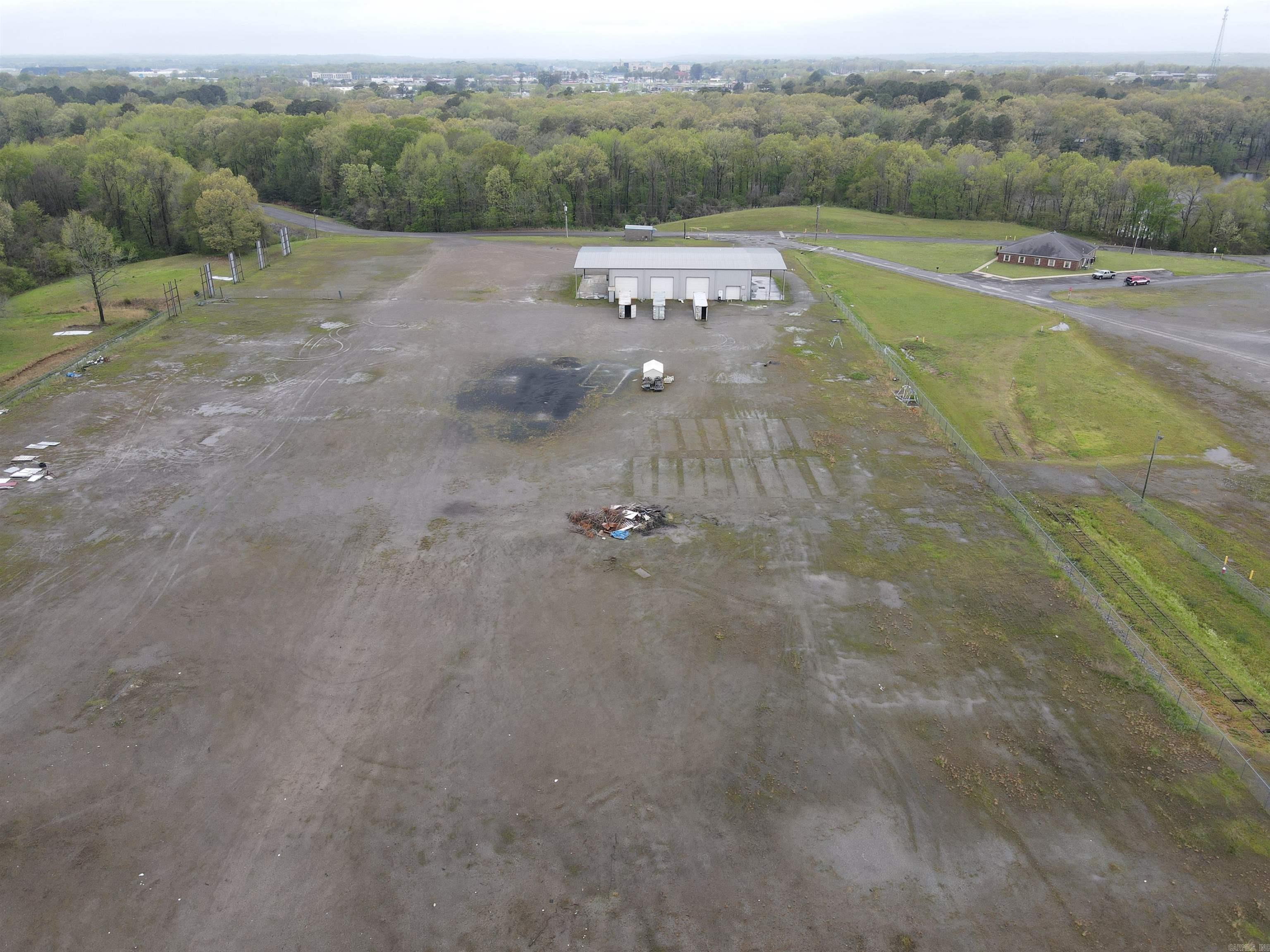 Searcy Outlots - Commercial Sale