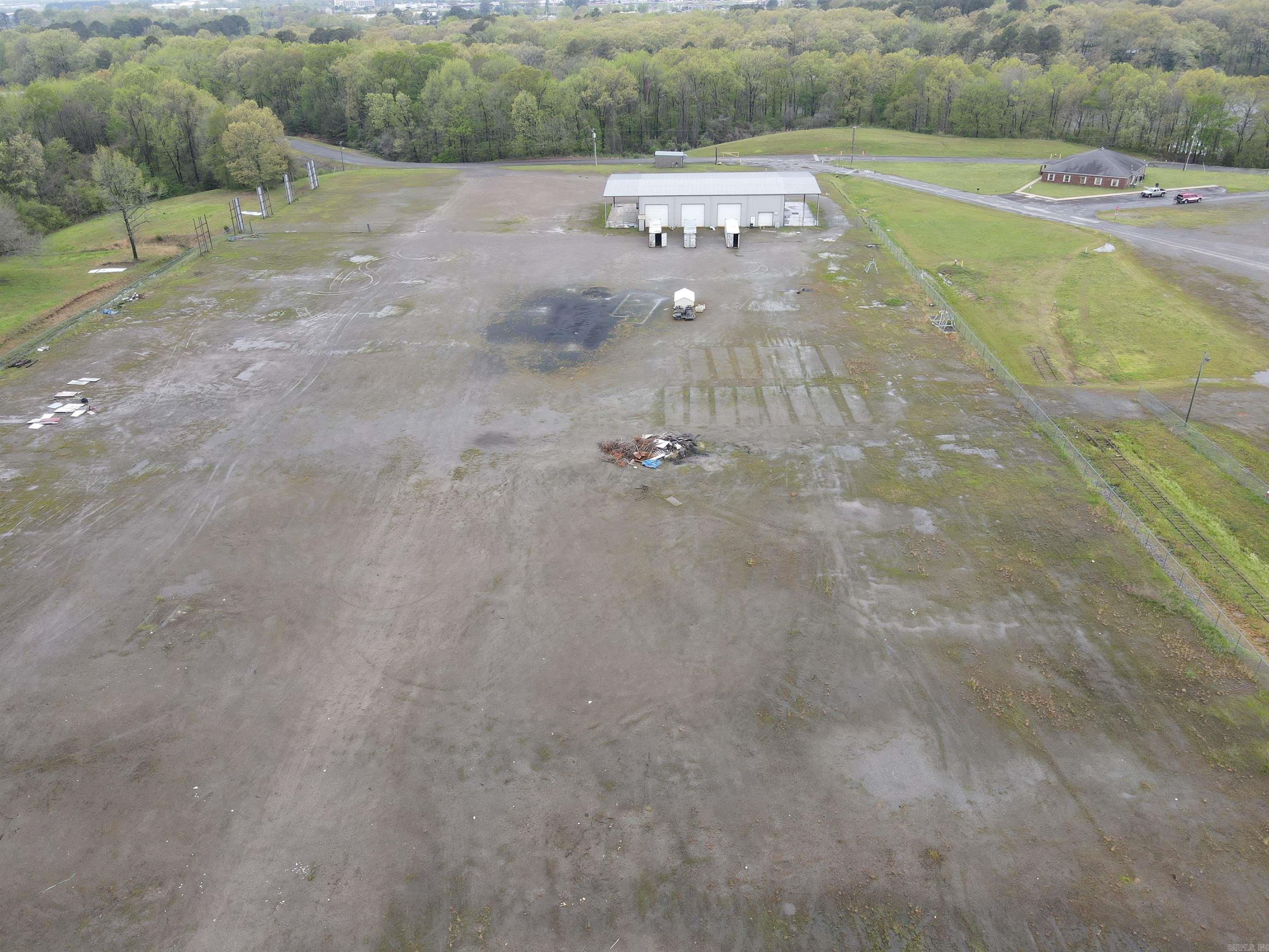 Searcy Outlots - Commercial Sale