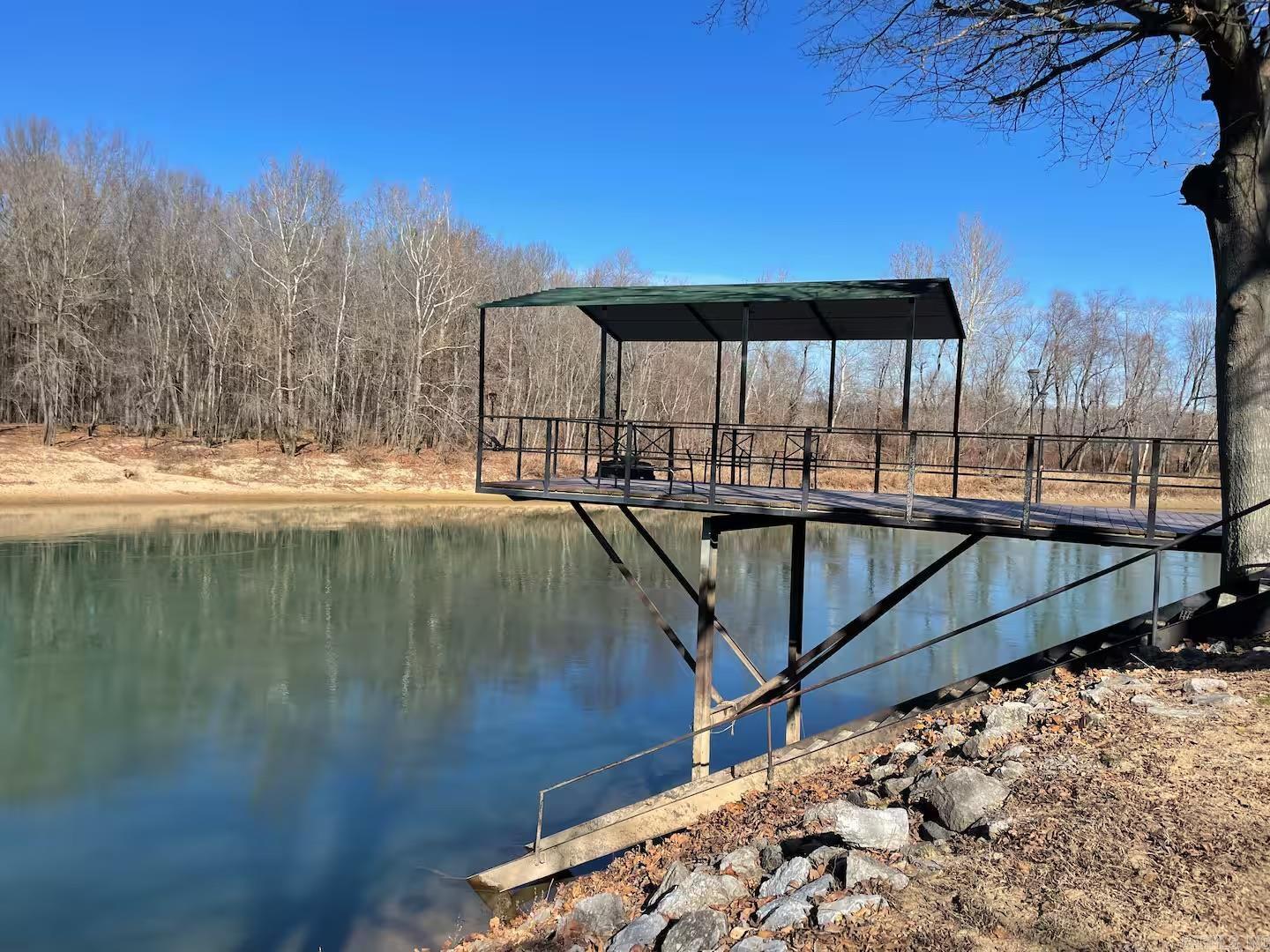 WILLIAMS CURRENT RIVER - Residential
