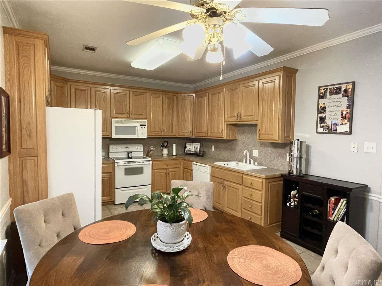 QUAIL MEADOWS - Residential