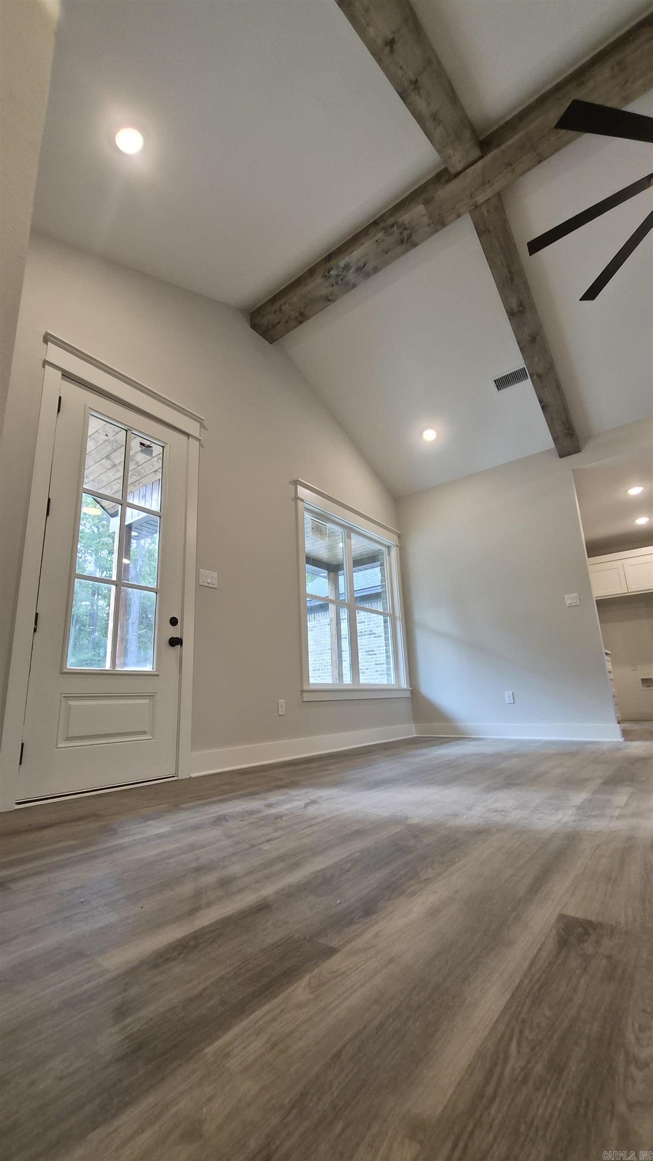 DETONTI PLACE PHASE I - Residential