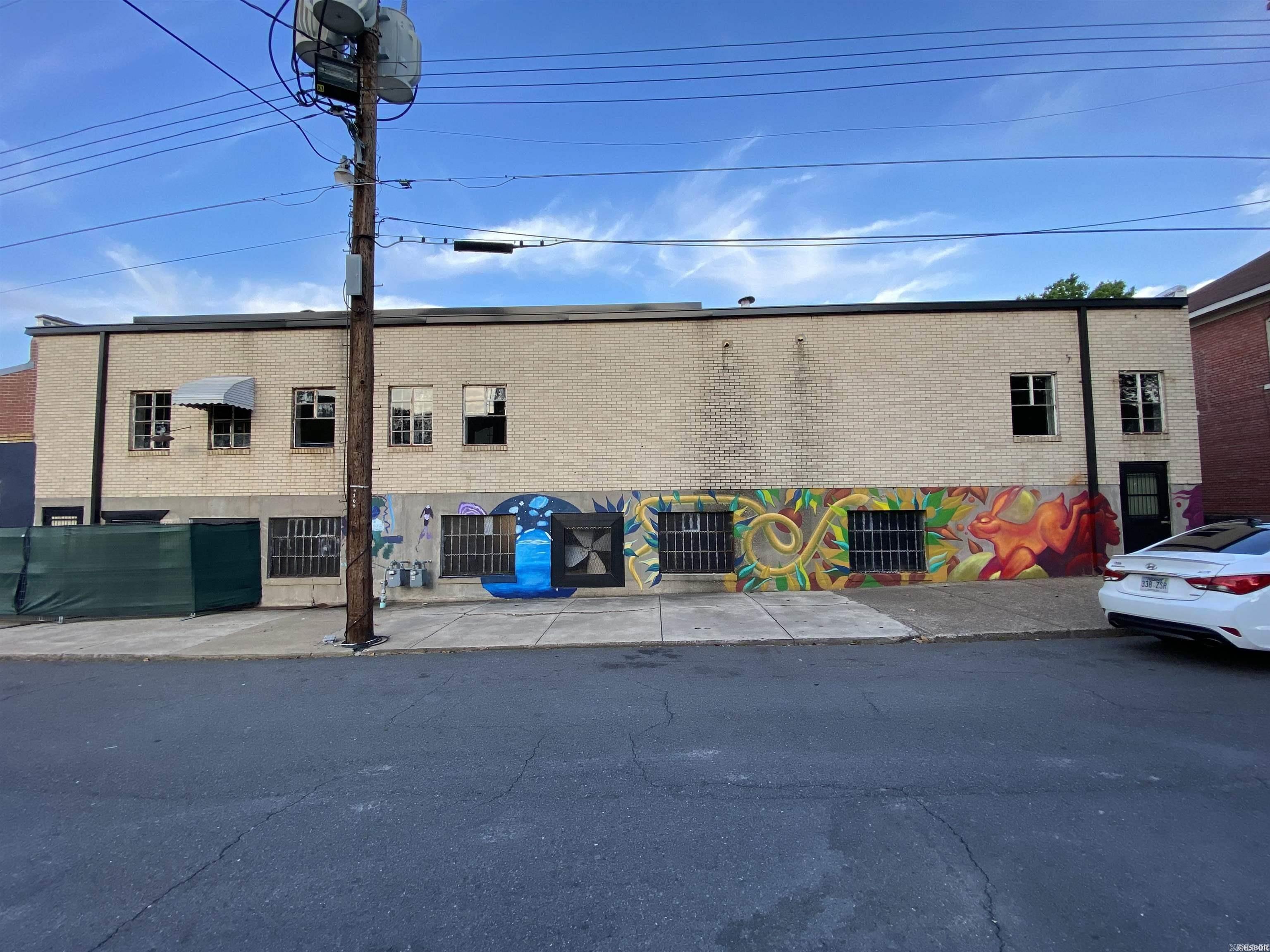 HSR BLK - Residential