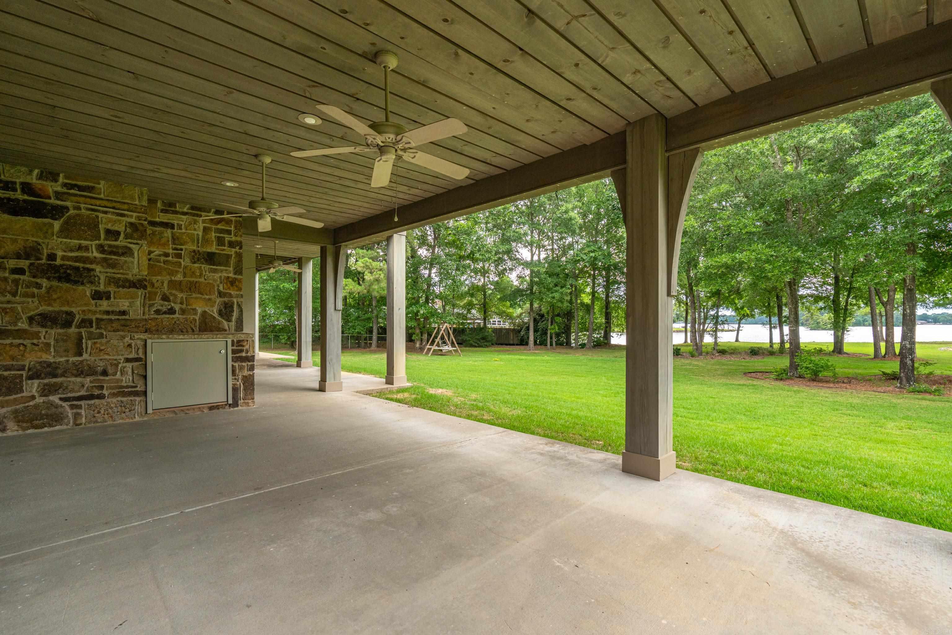 CAROLINE ACRES - Residential