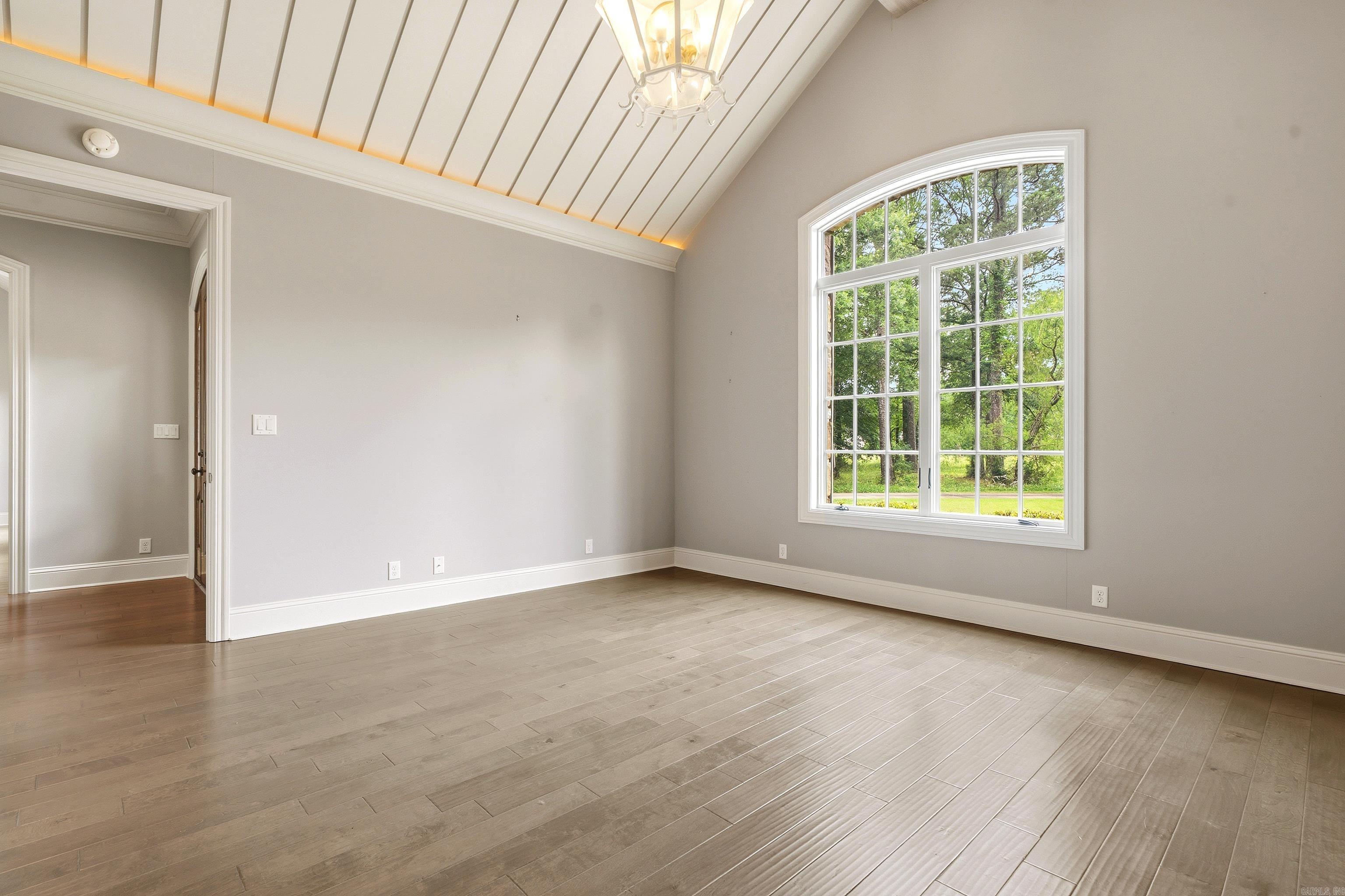 CAROLINE ACRES - Residential