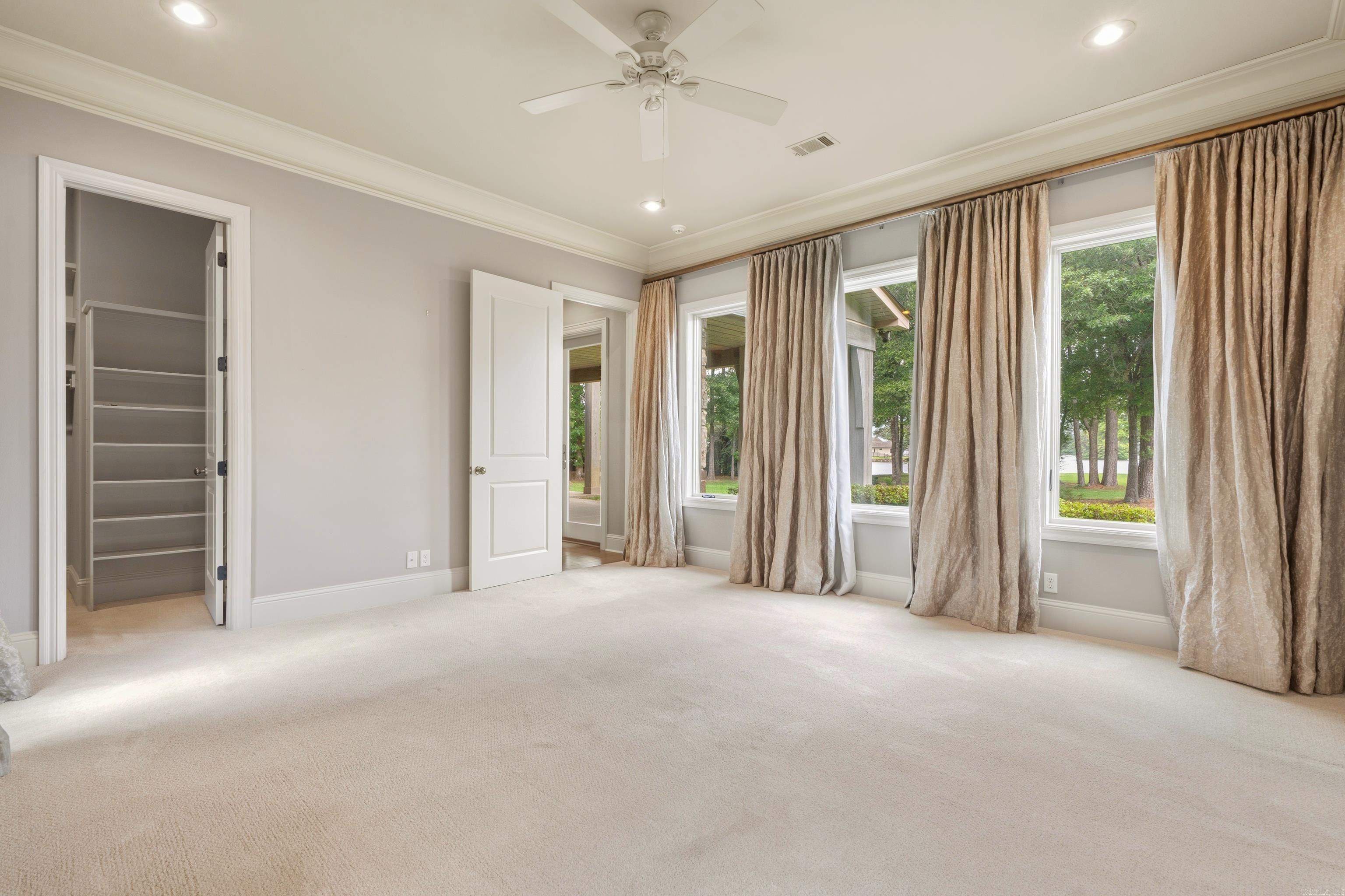 CAROLINE ACRES - Residential