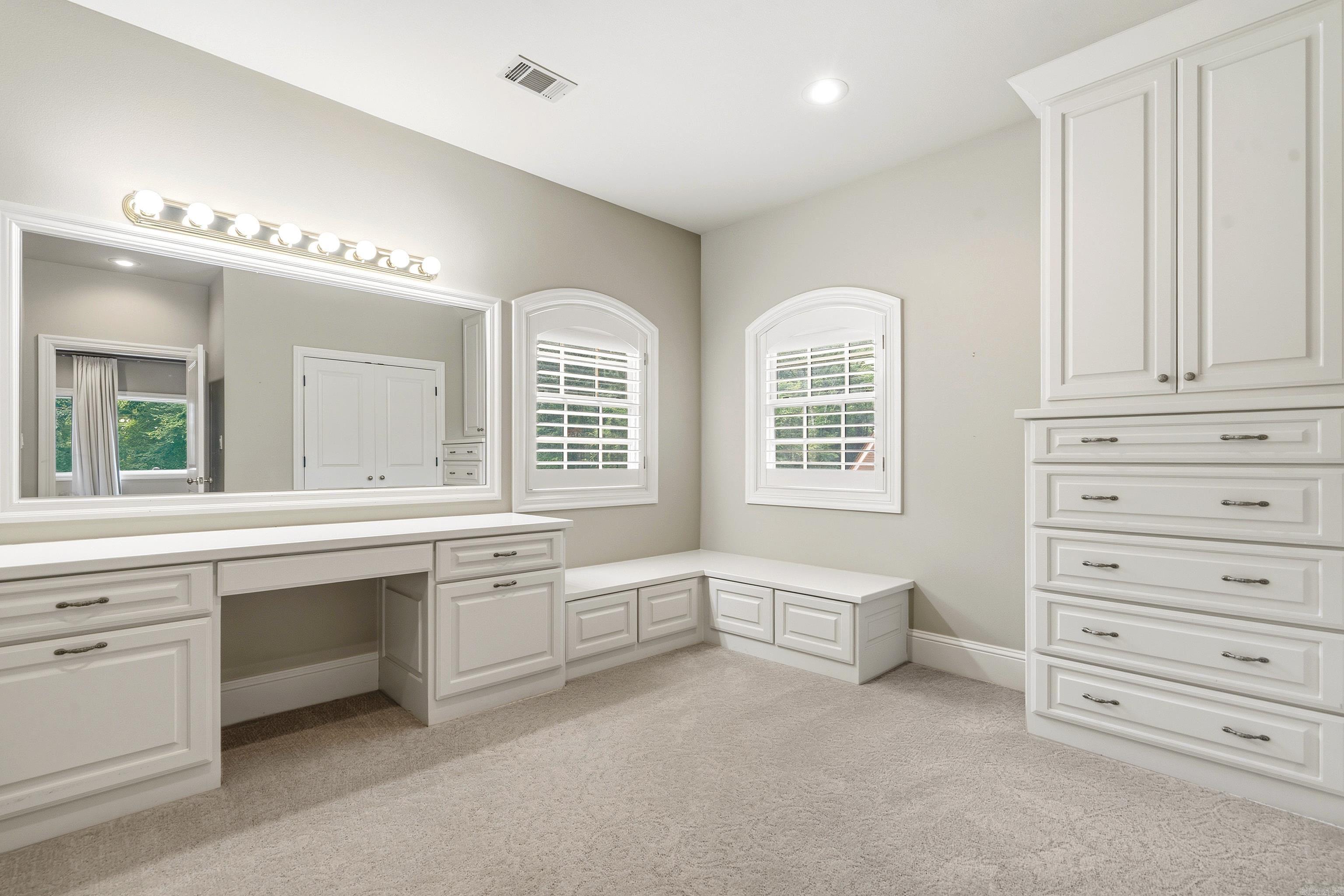CAROLINE ACRES - Residential