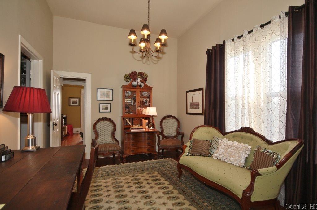 Pulaski Heights - Residential