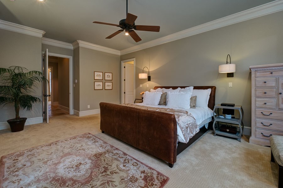 CHENAL VALLEY SOLOGNE CIRCLE - Residential